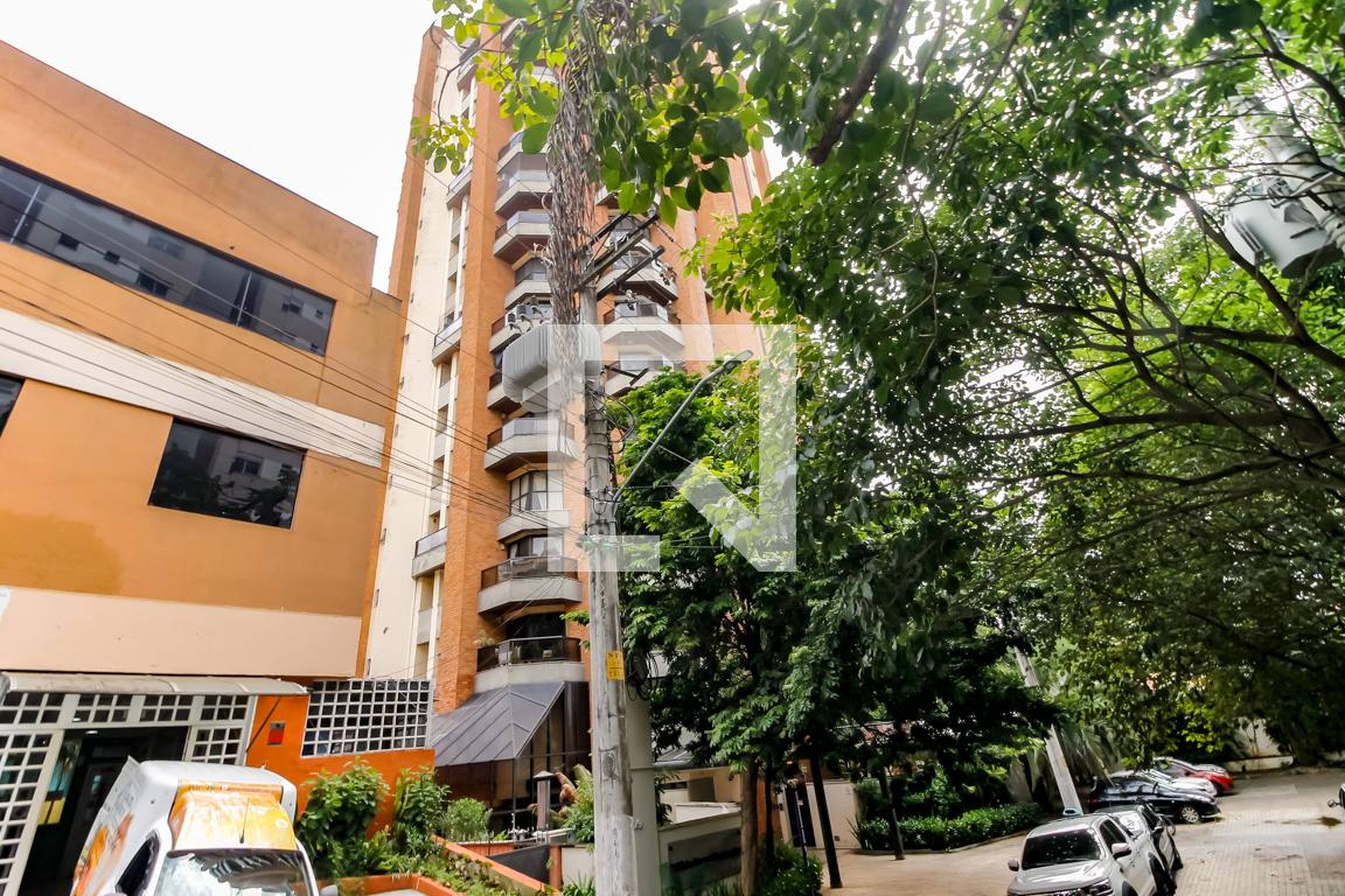 Fachada do Prédio Condomínio Piazza Montecattini