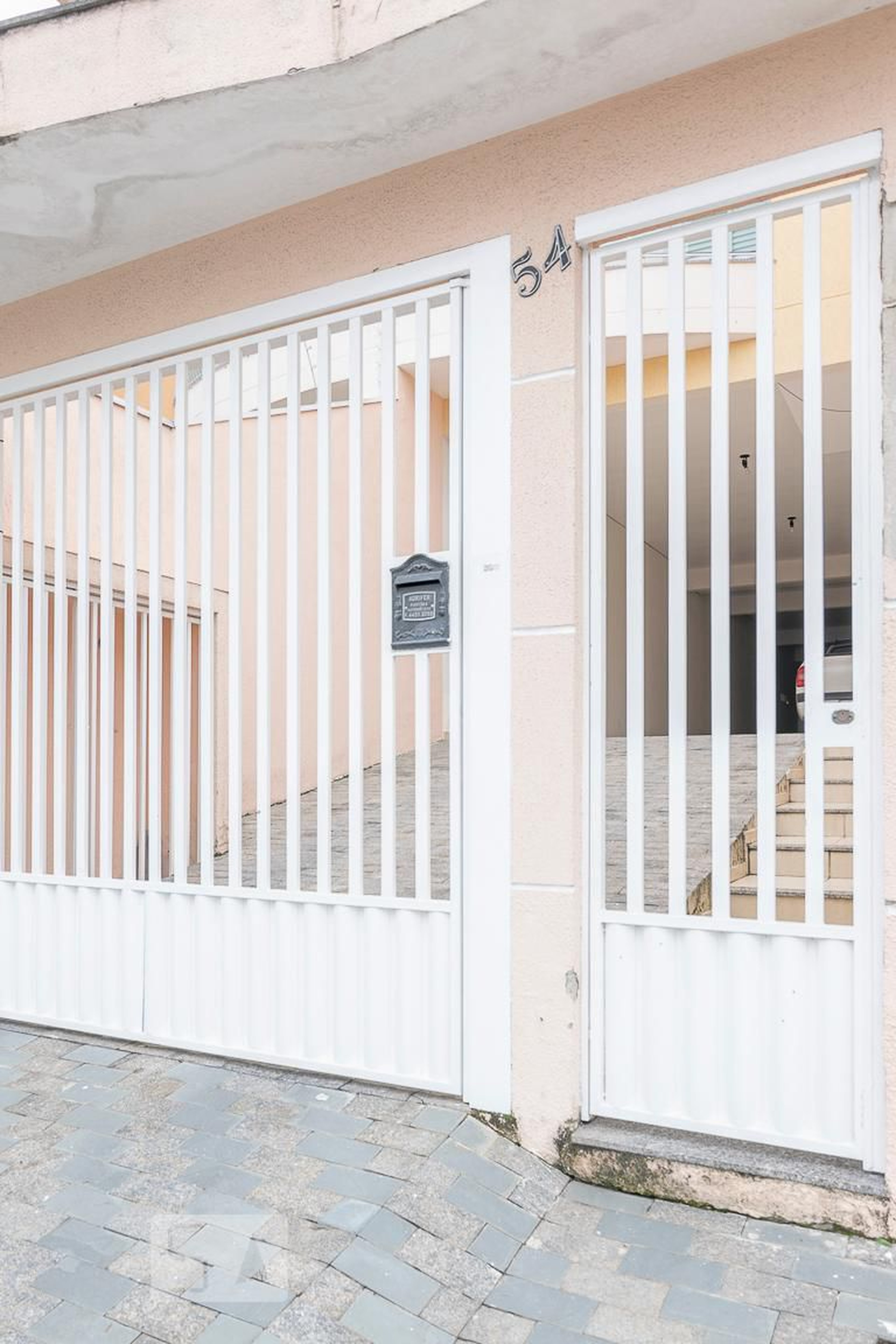 Fachada Condomínio em Rua Bororós, 54