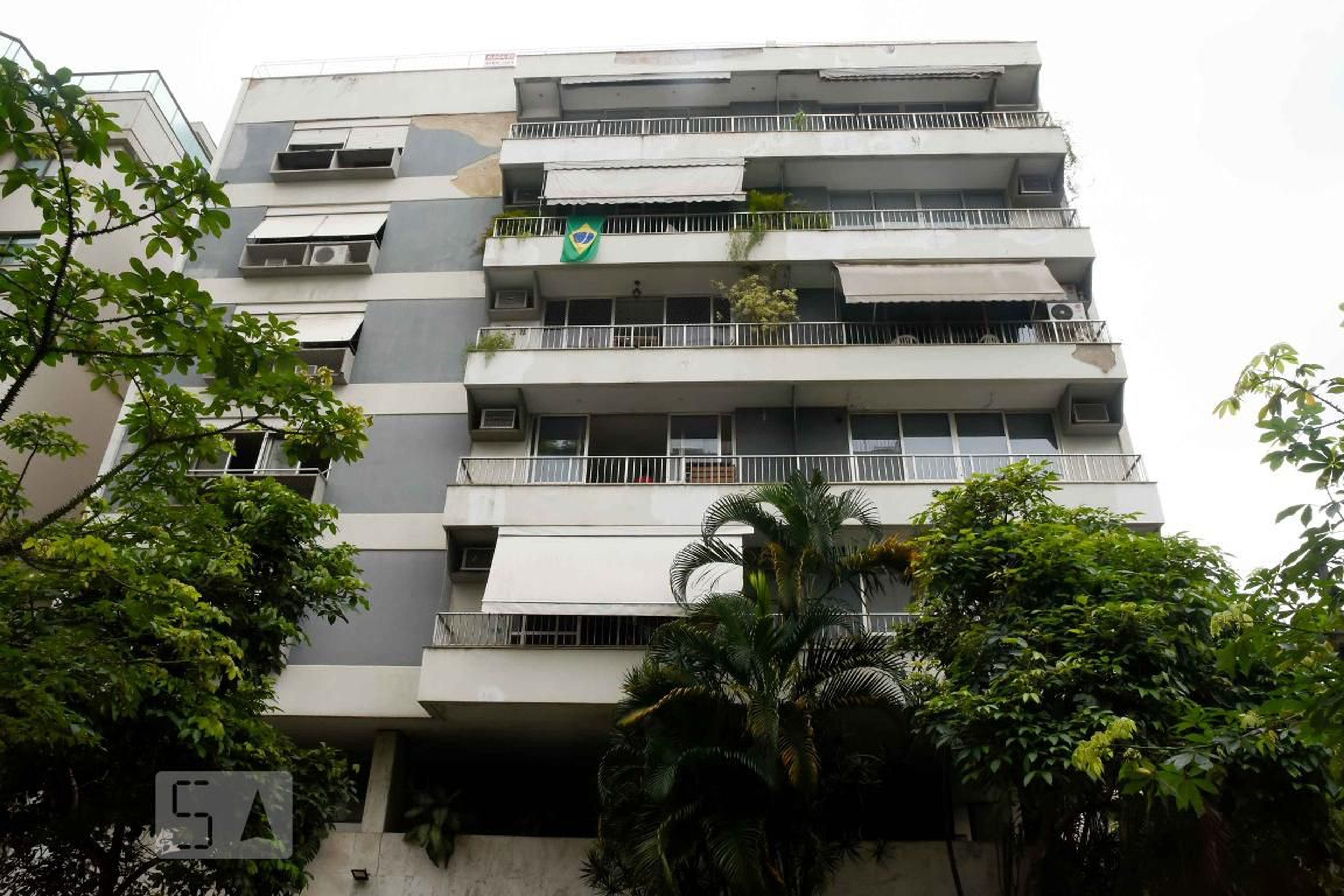 Fachada Condomínio em Avenida Alexandre Ferreira, 181