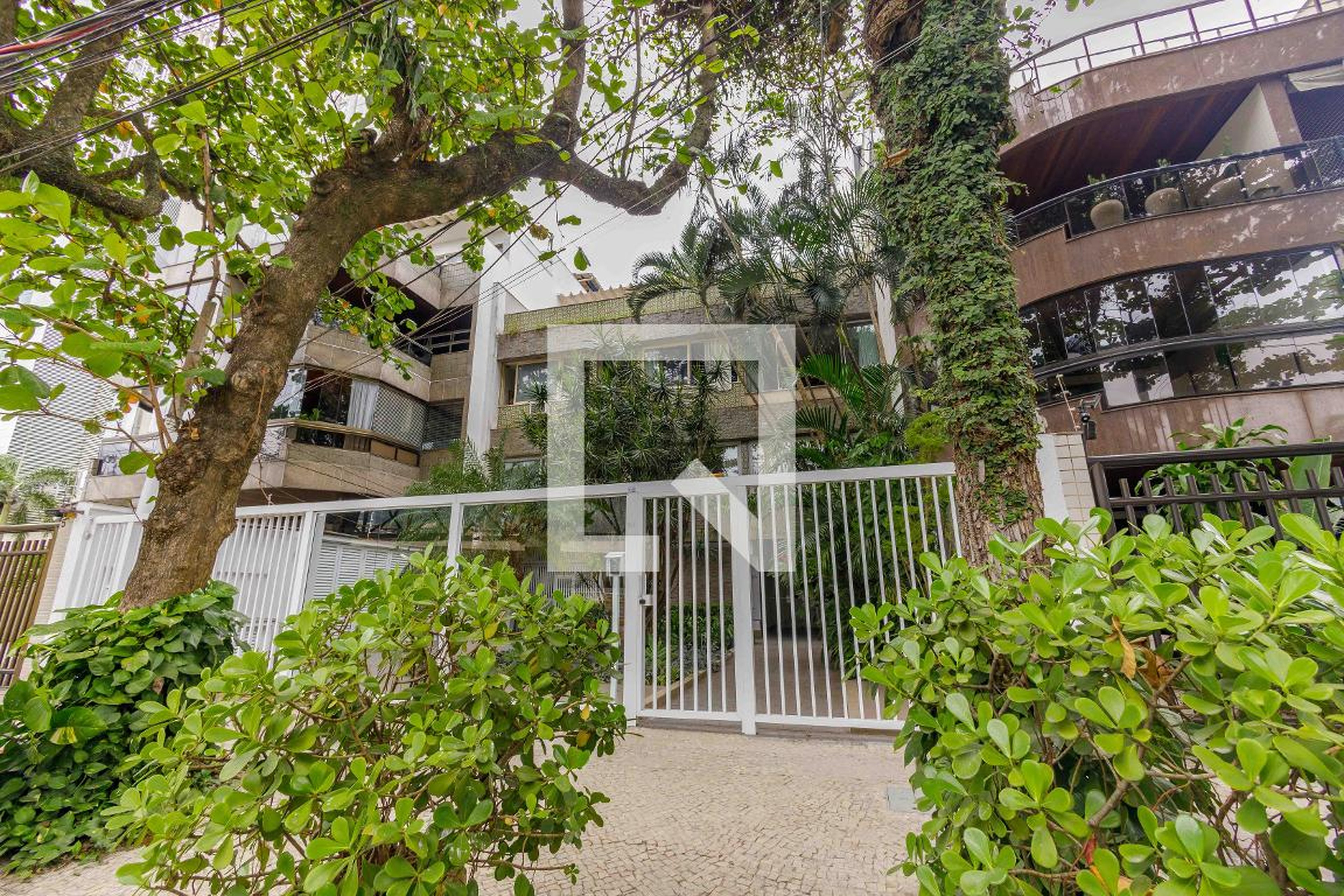 Fachada Edifício Alessandro