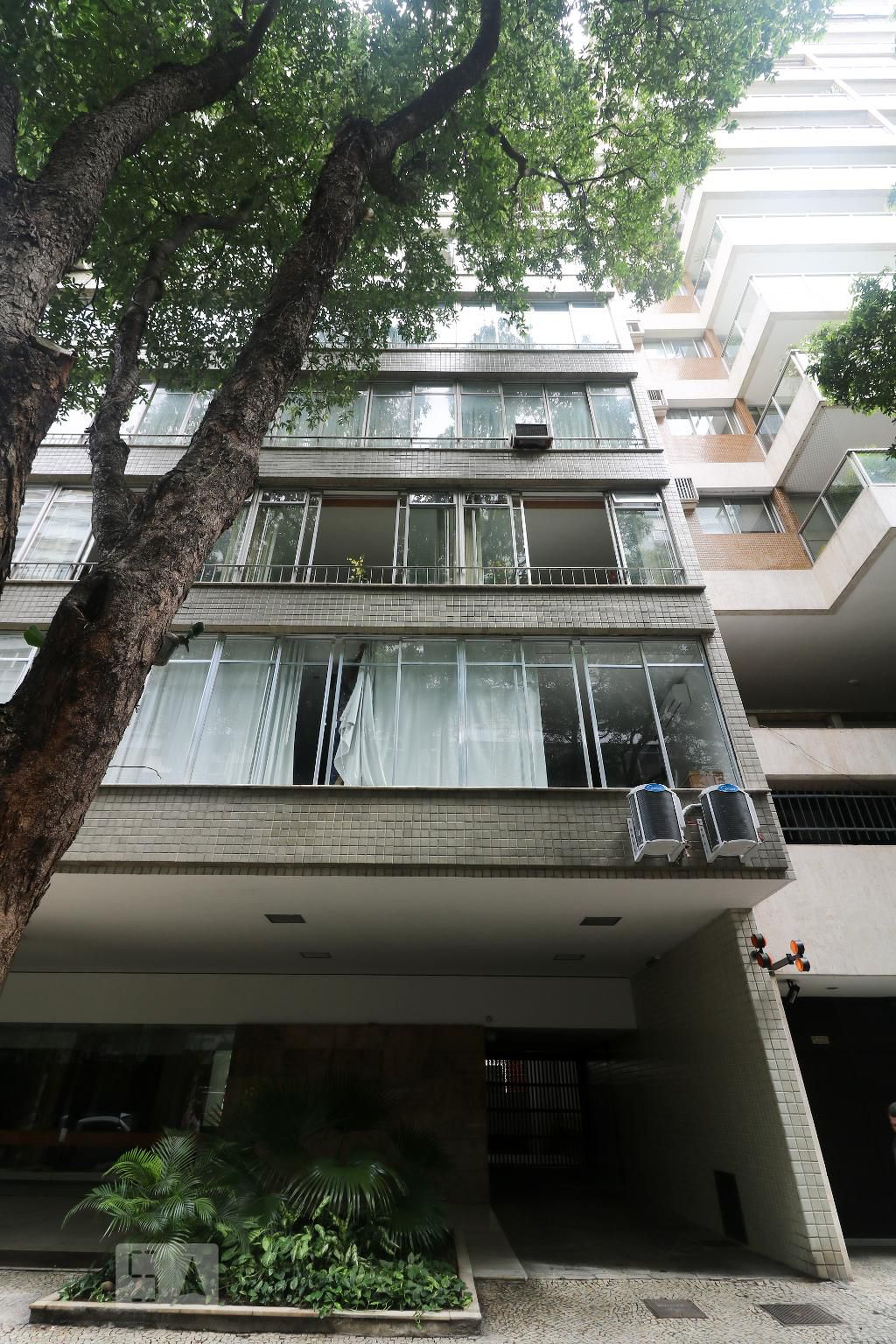 Fachada Condomínio Escorial