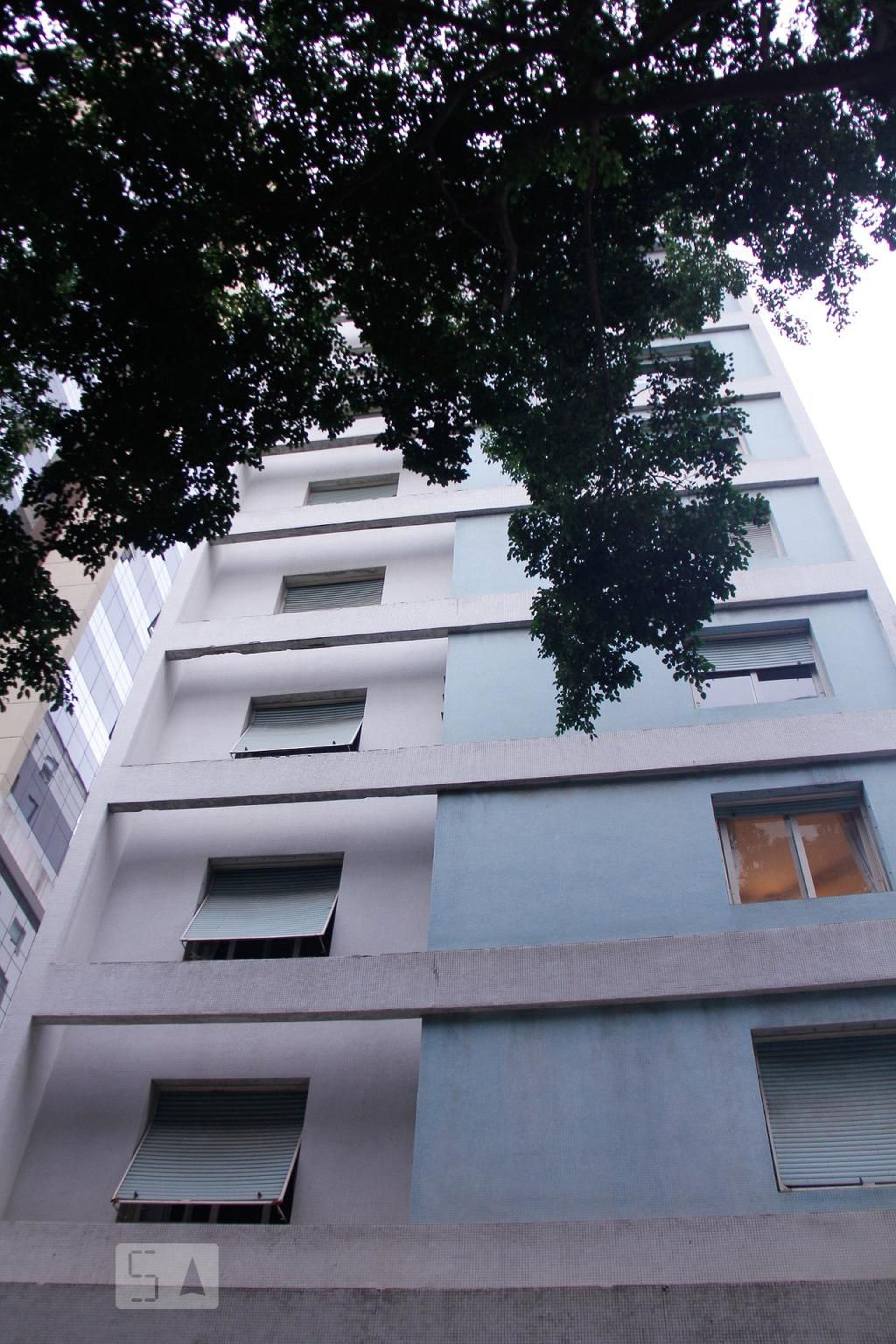 Fachada do condomínio Edifício Virginia