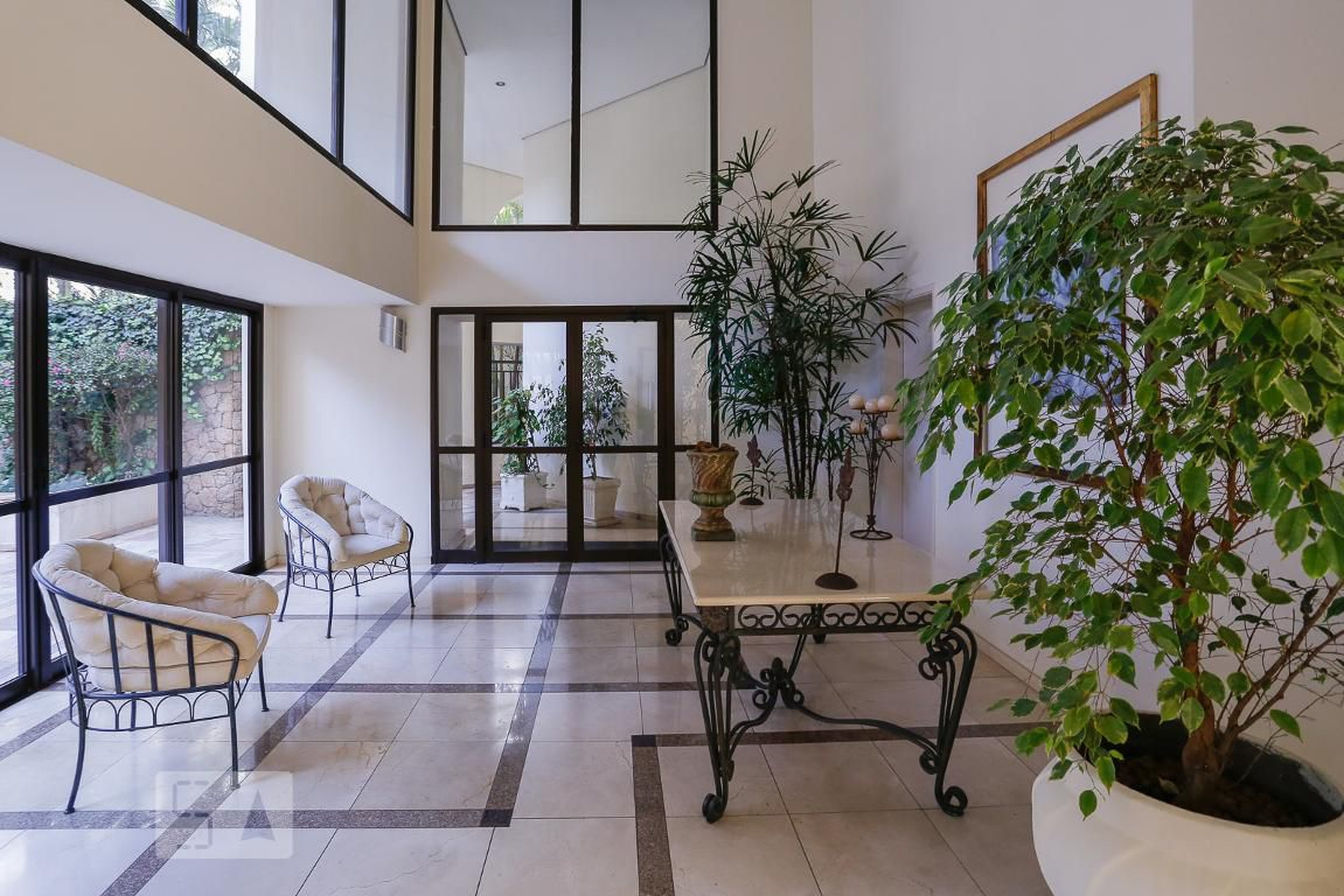 Hall Social - Castel Di San Remo