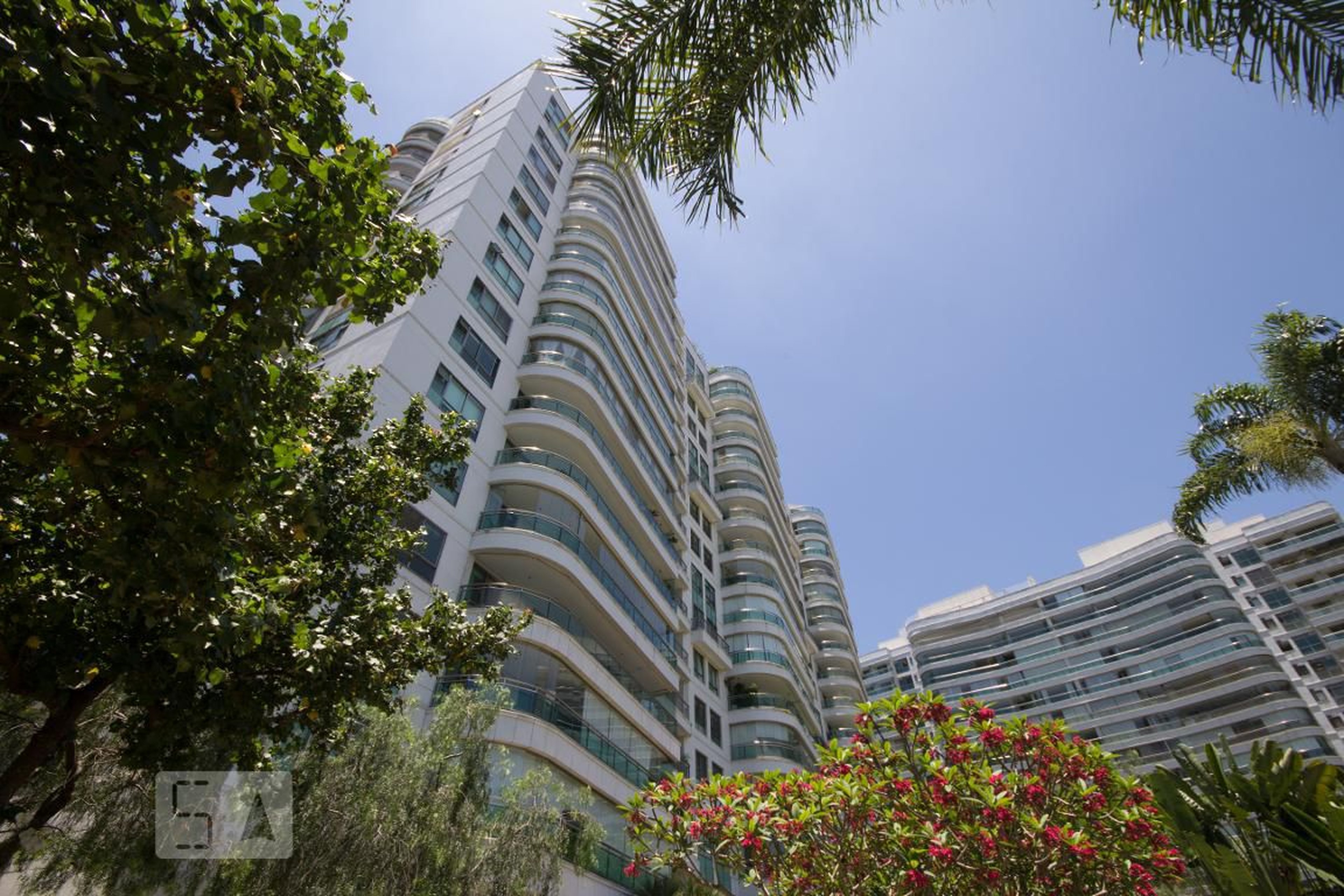 Fachada Condomínio Saint Barth Club Residènce