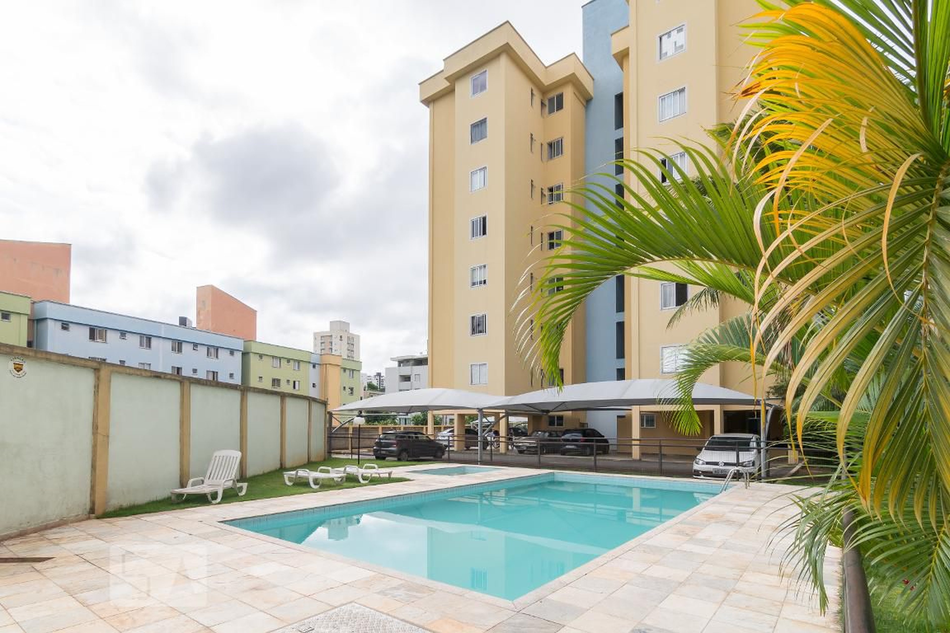 Piscina - Village Liberdade