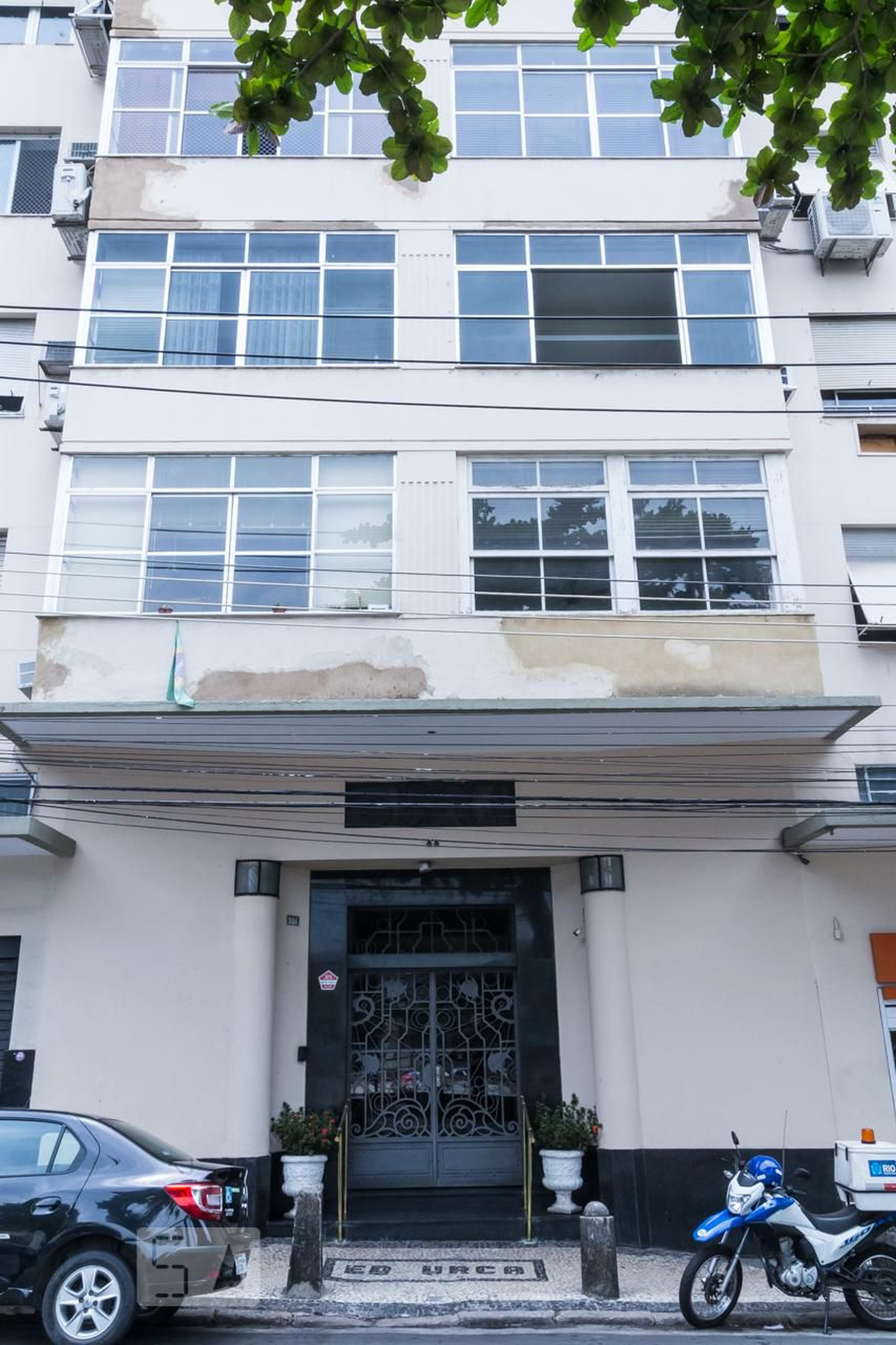 Fachada Condomínio em Avenida Portugal, 986