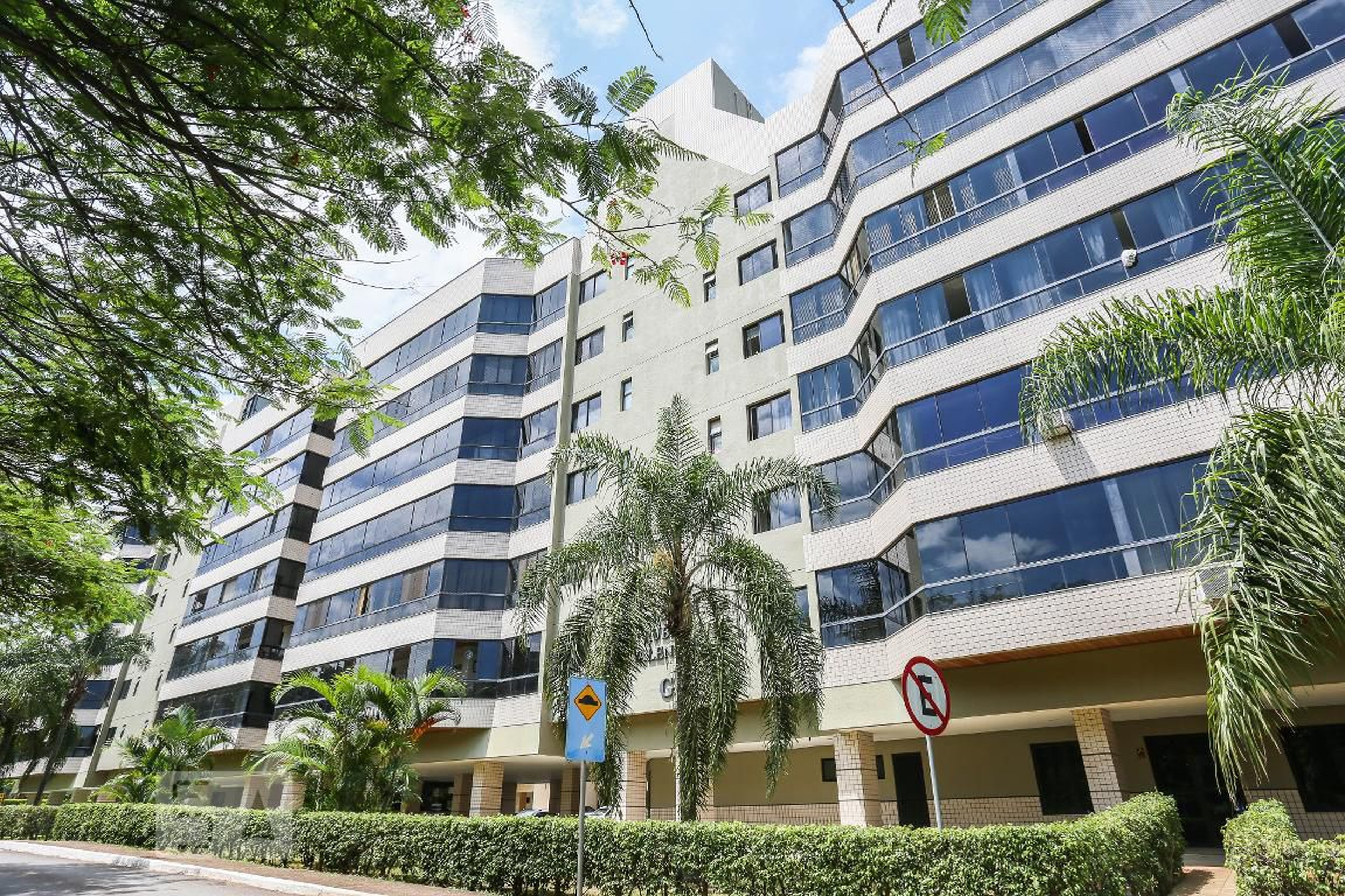 Fachada Edifício Rubem Valentim