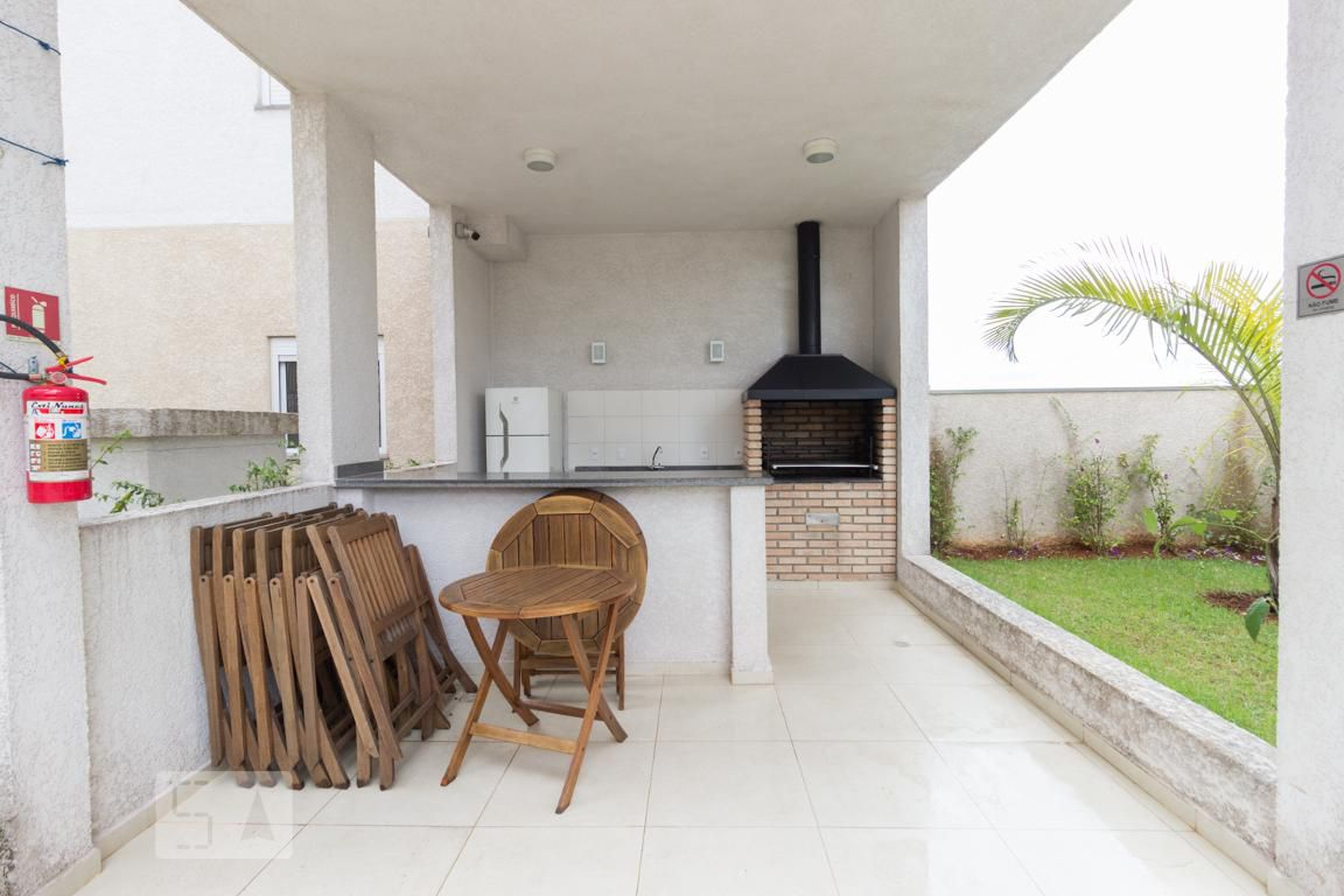 Churrasqueira 1 - Hit High