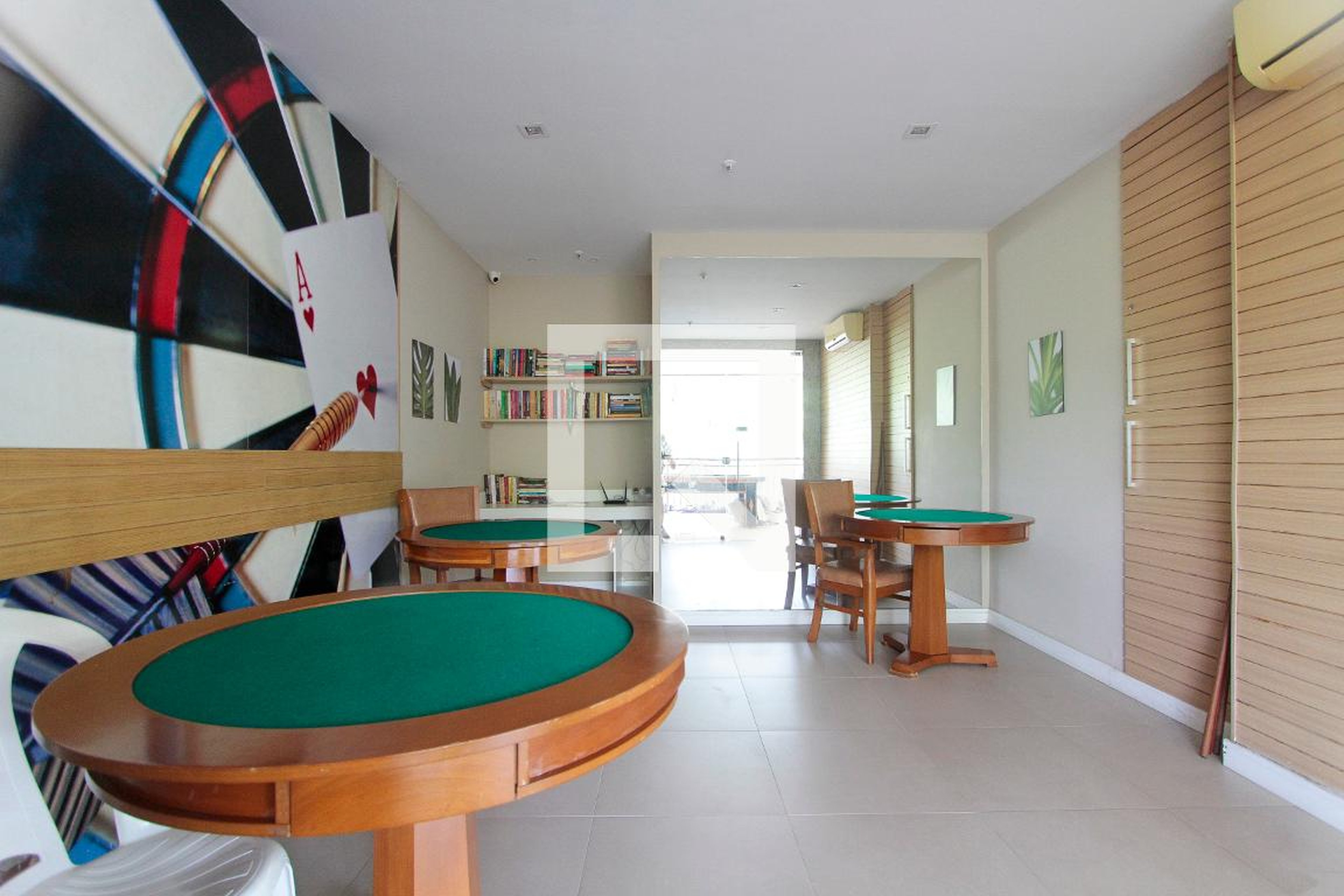 Sala de Jogos - Via Bella