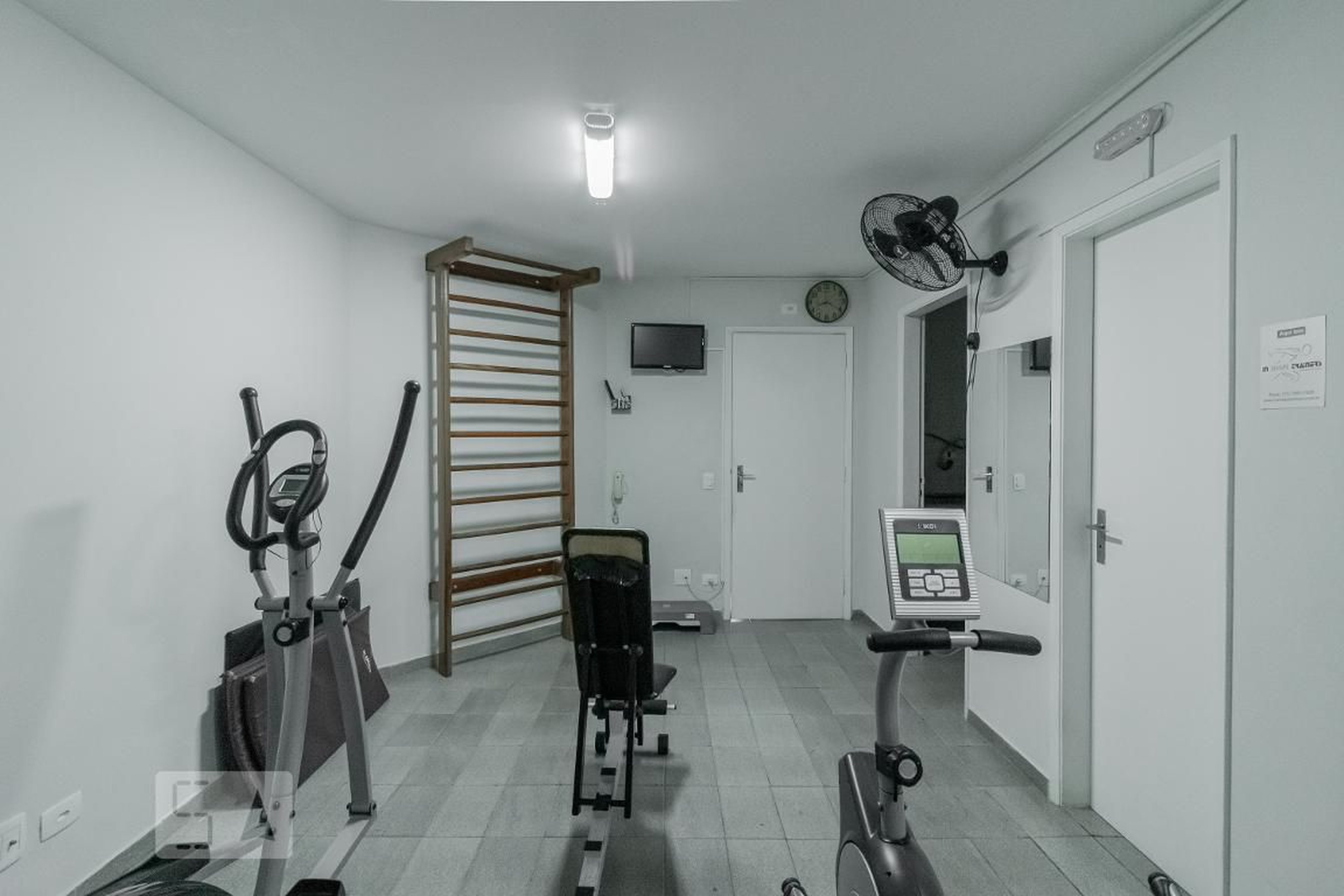 Academia - Parque dos Jacarandás