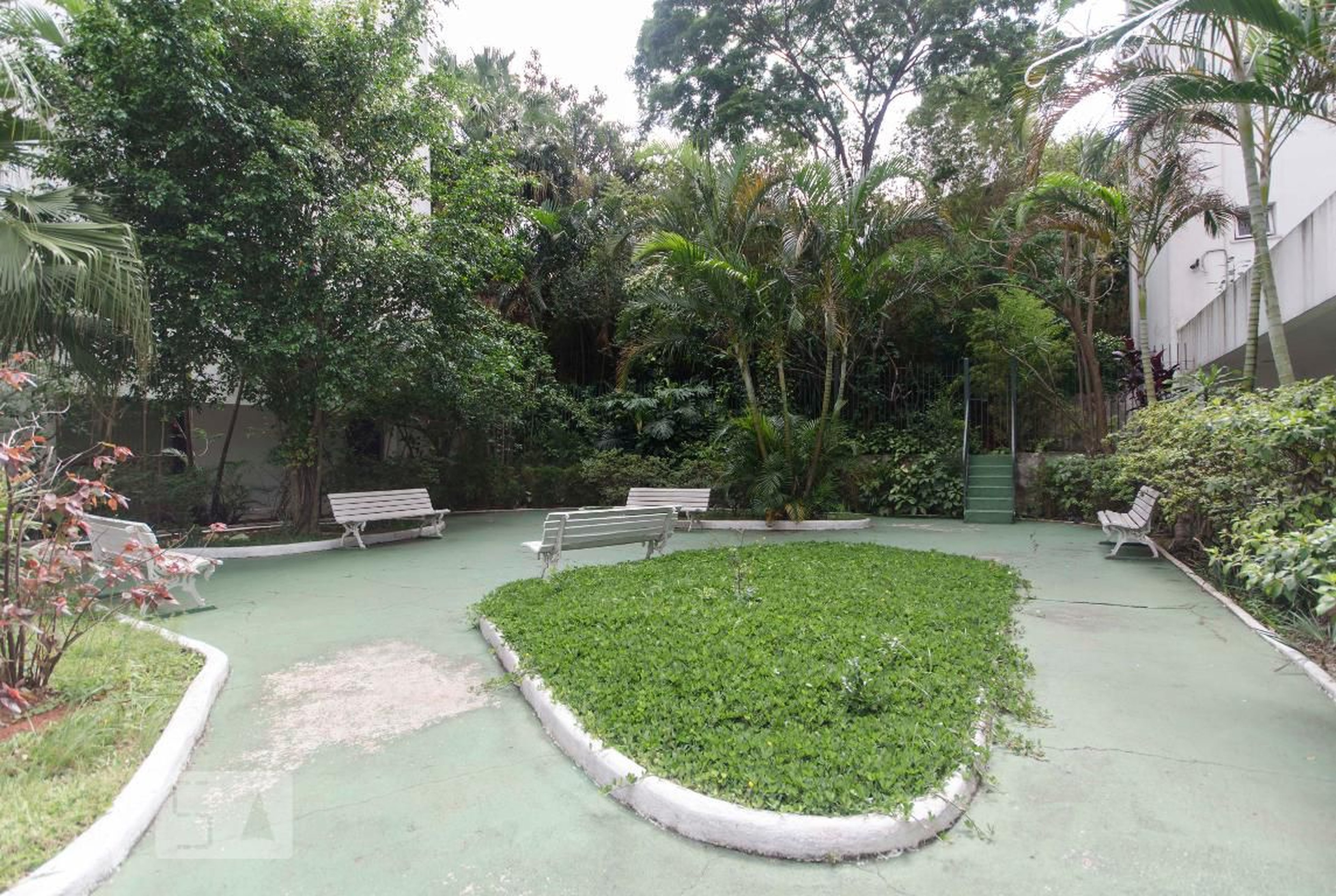 Área comum - Praça das Orquídeas