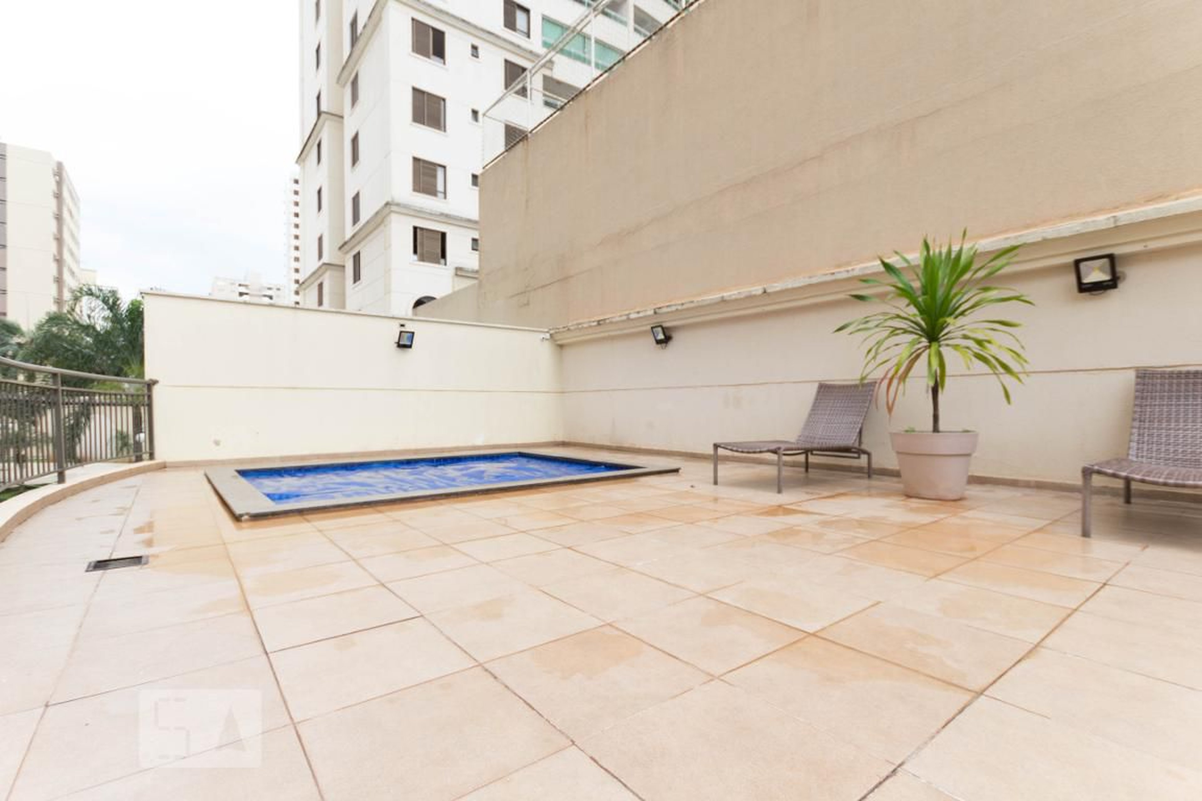 Piscina infantil - Borges Landeiro