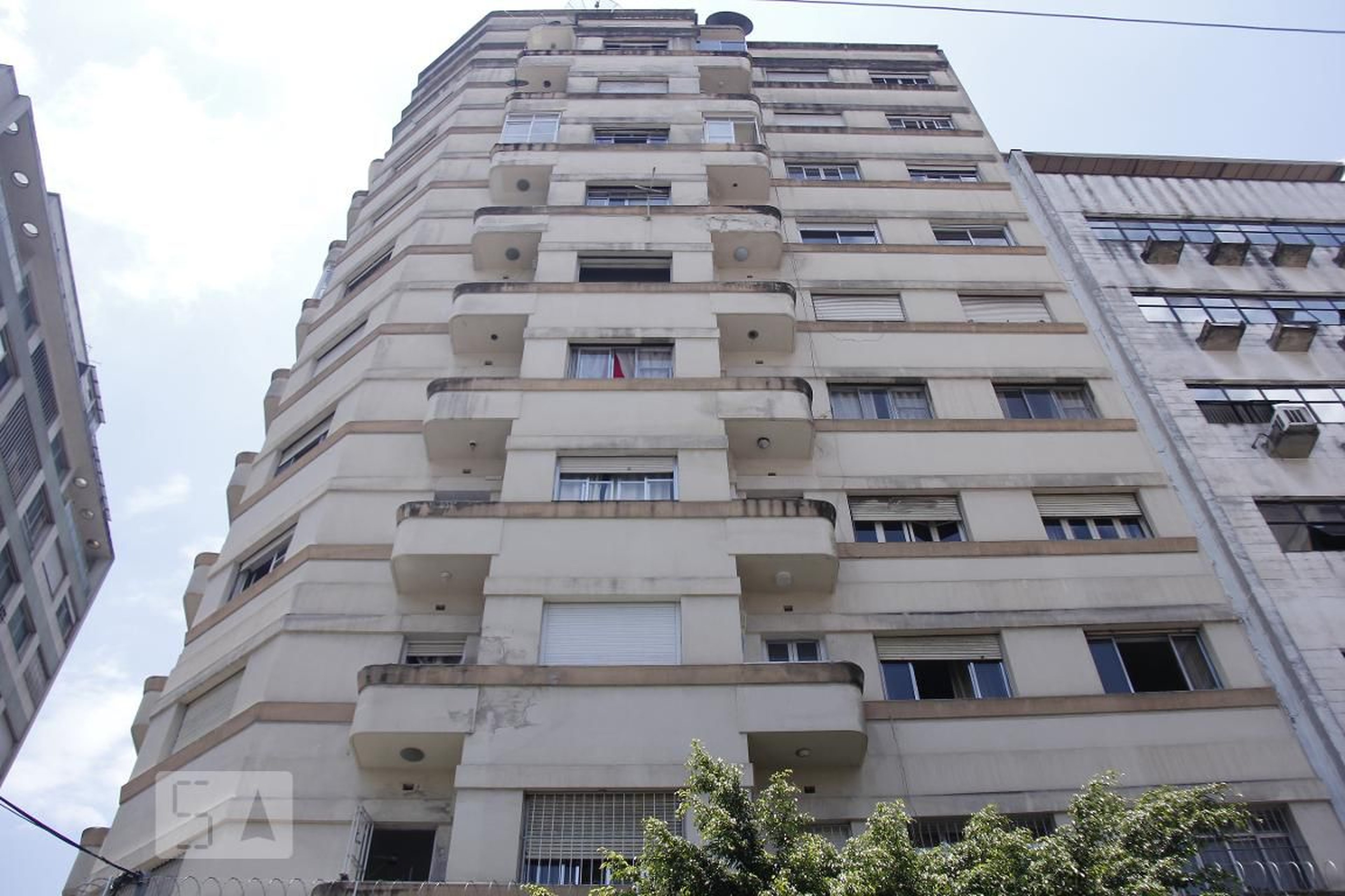 Fachada do condomínio Condomínio Capitão José Silva Prado