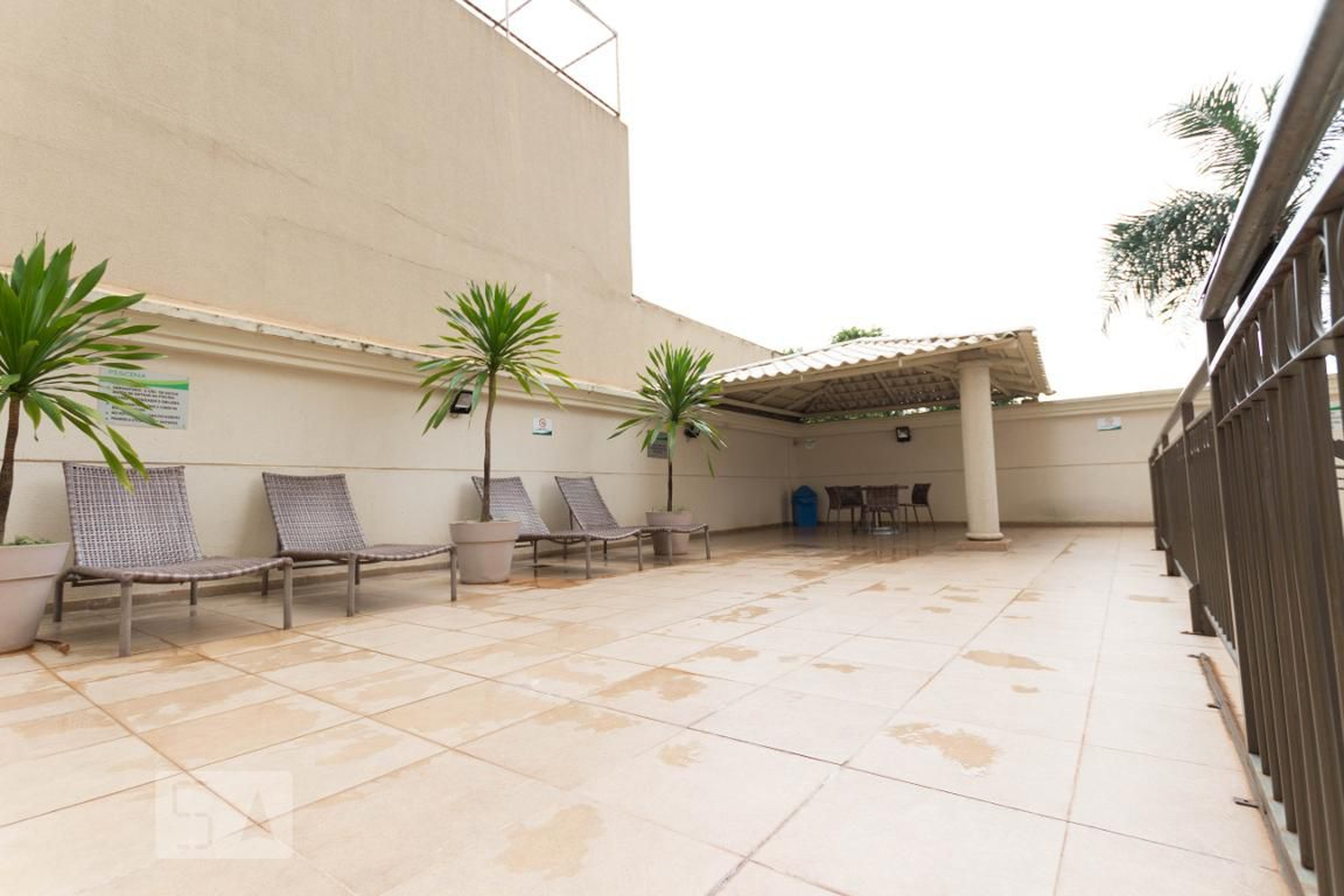 Piscina - Borges Landeiro Plaza