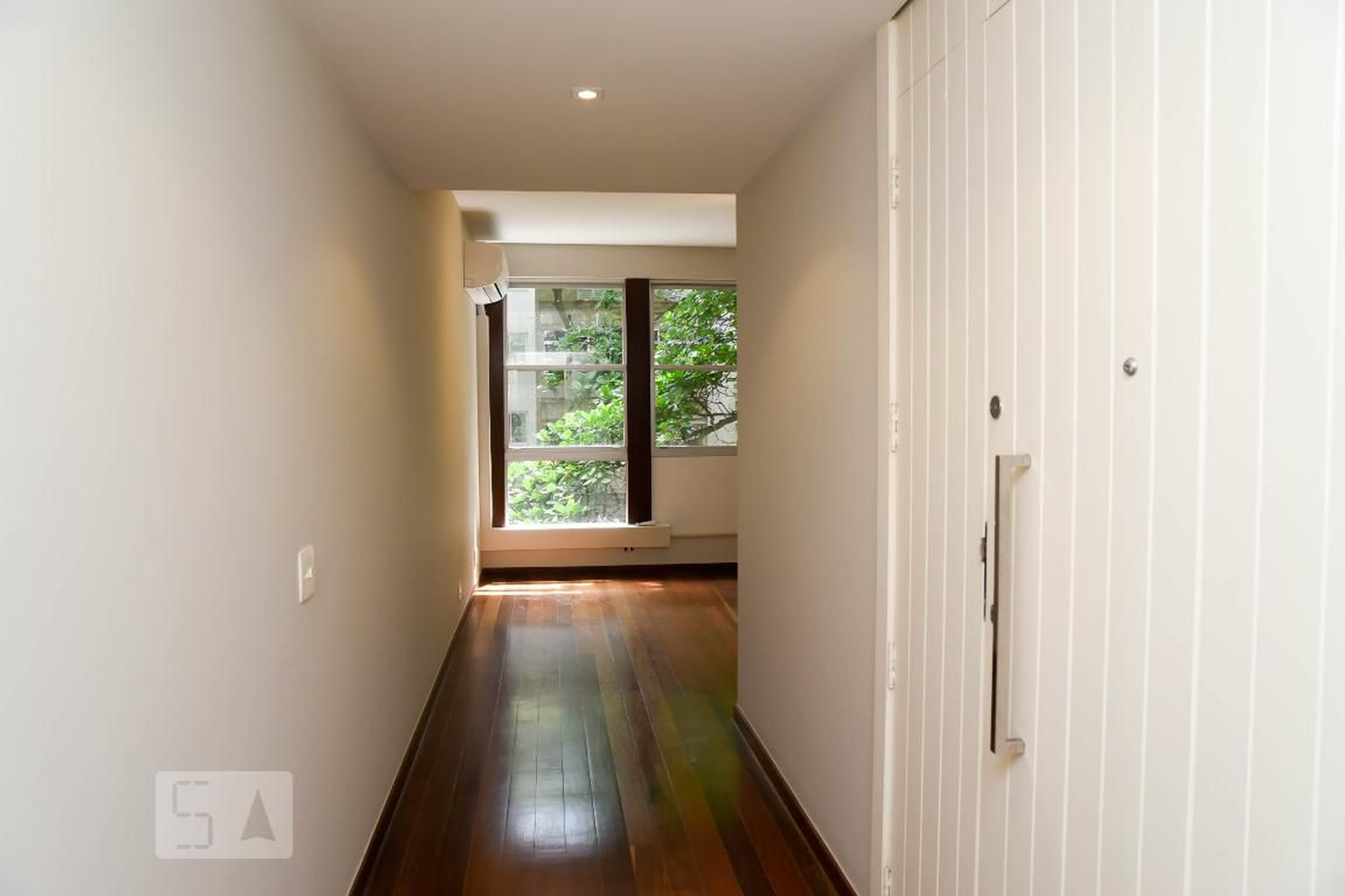 Entrada Social - null