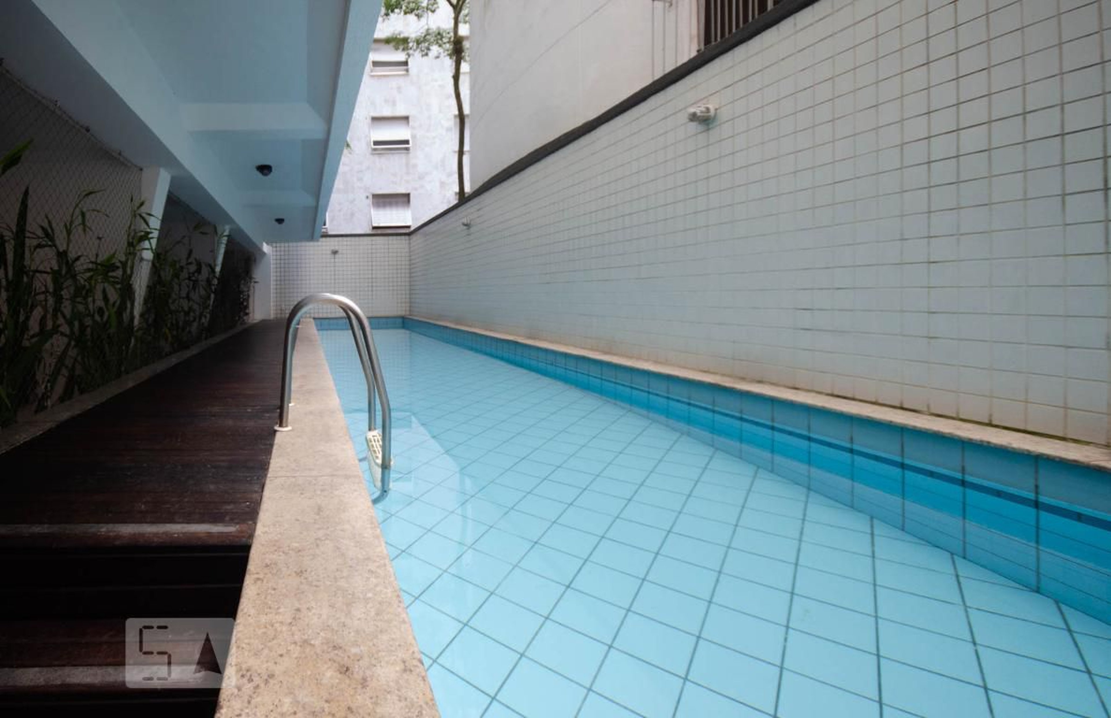 Piscina - Lagoa Firts