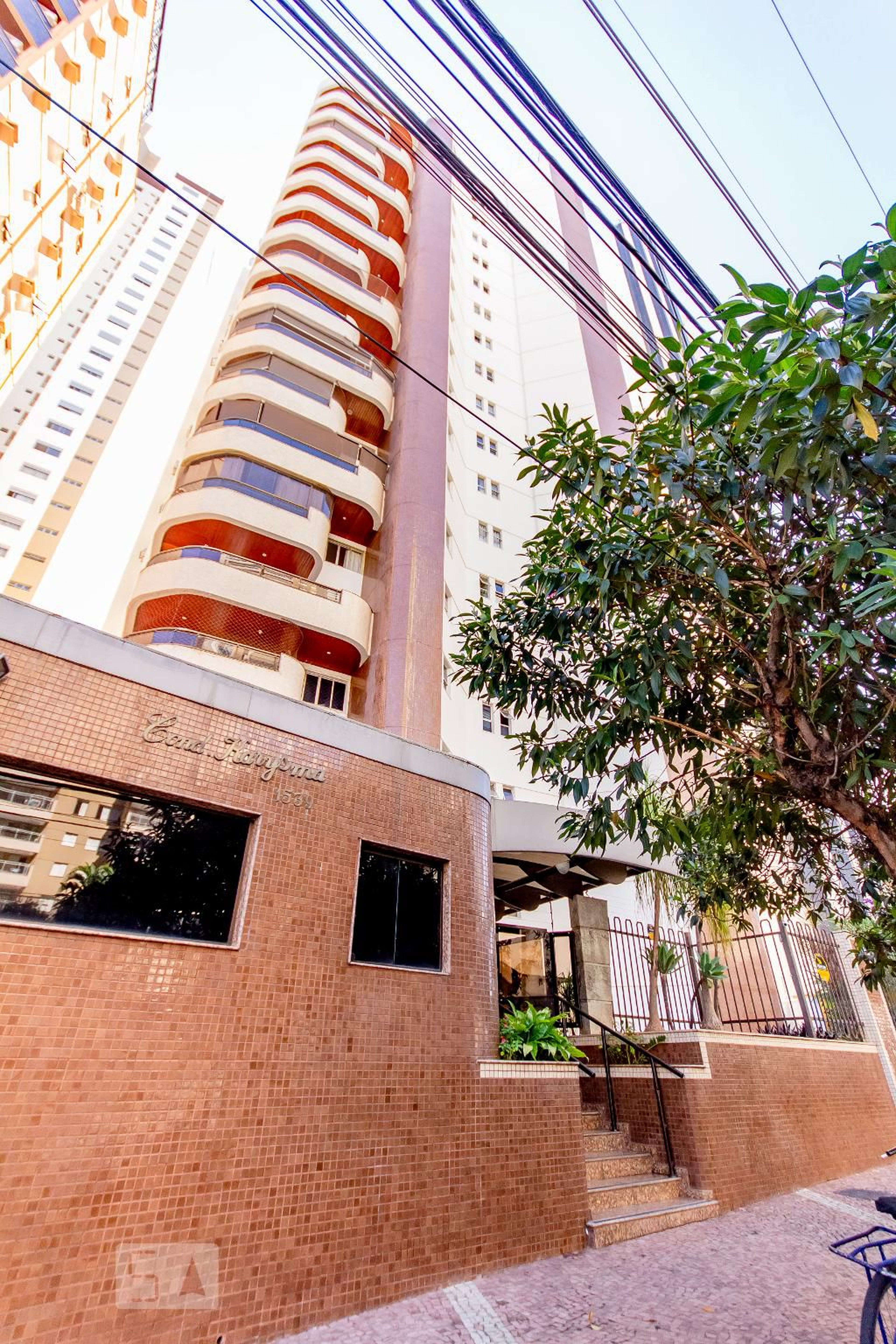 Fachada Condomínio em Avenida T-15, 1539