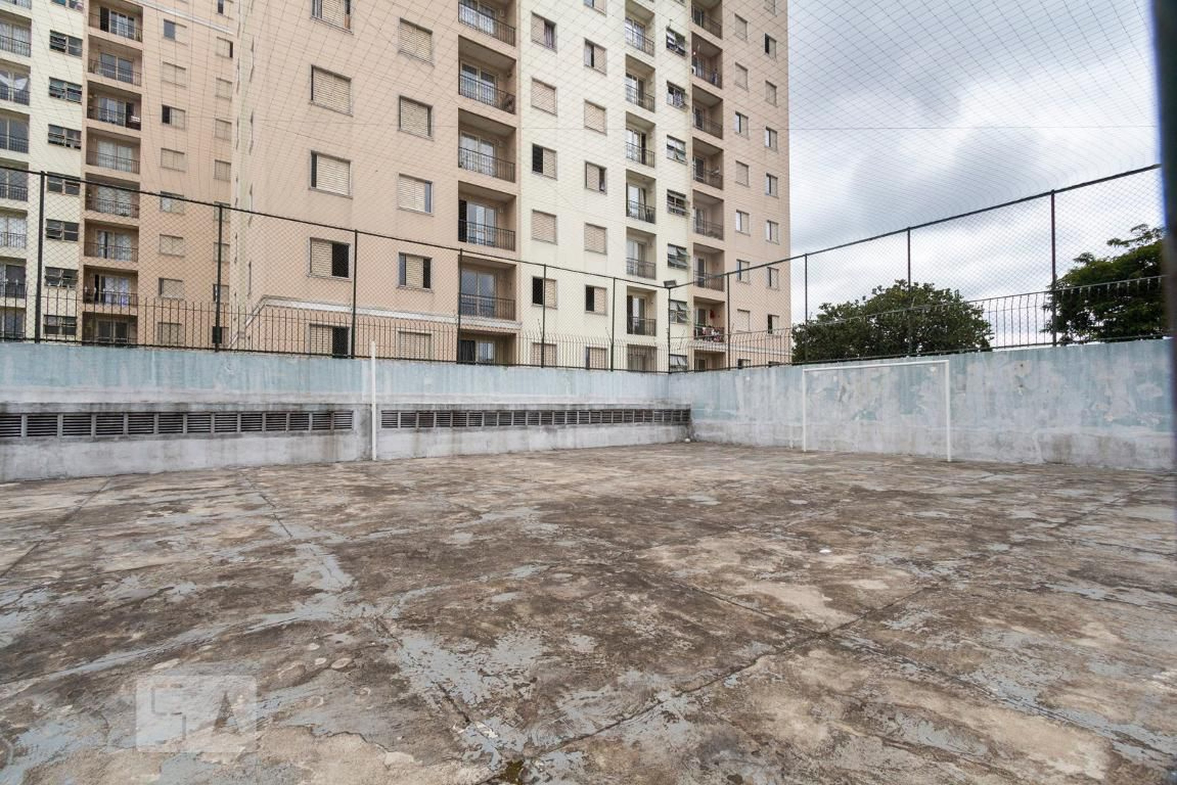 Quadra poliesportiva - Saint Tropez