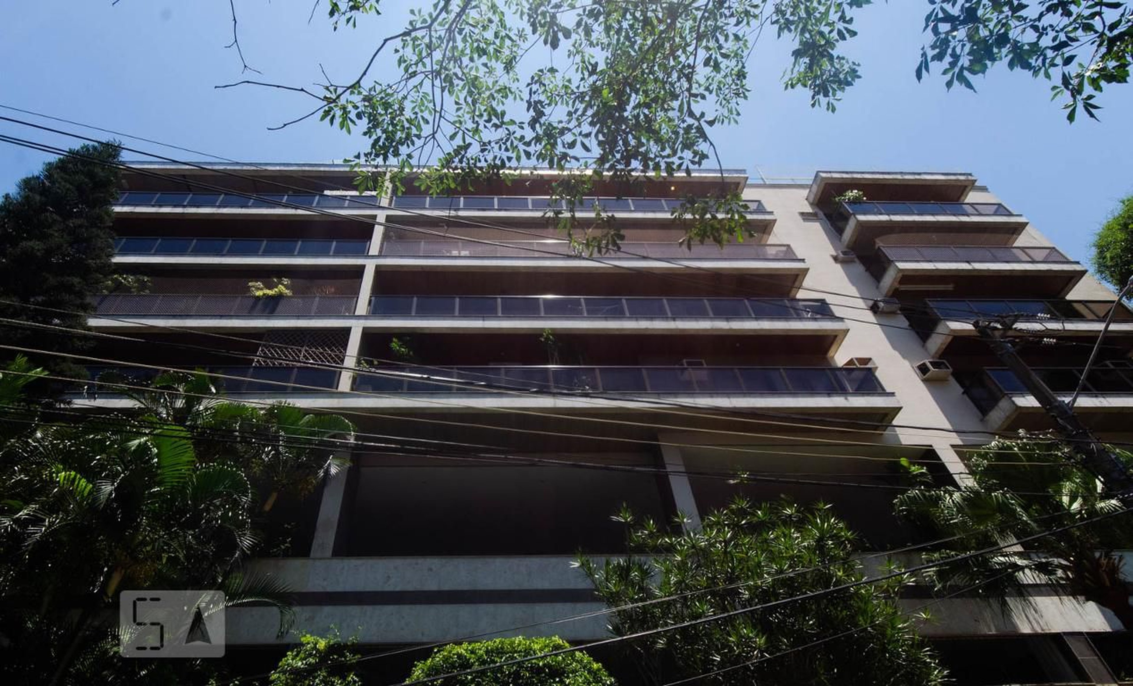 Fachada Edifício Solar da Lagoa