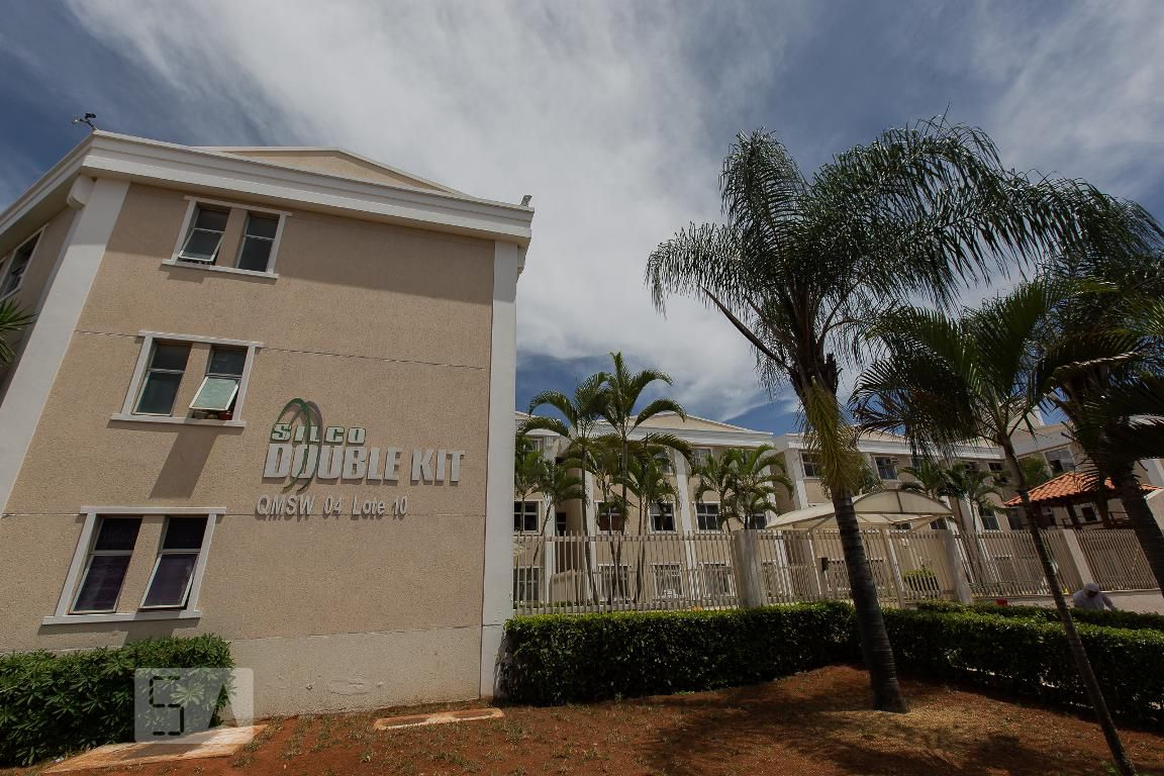 Fachada Condomínio Silco doble kit