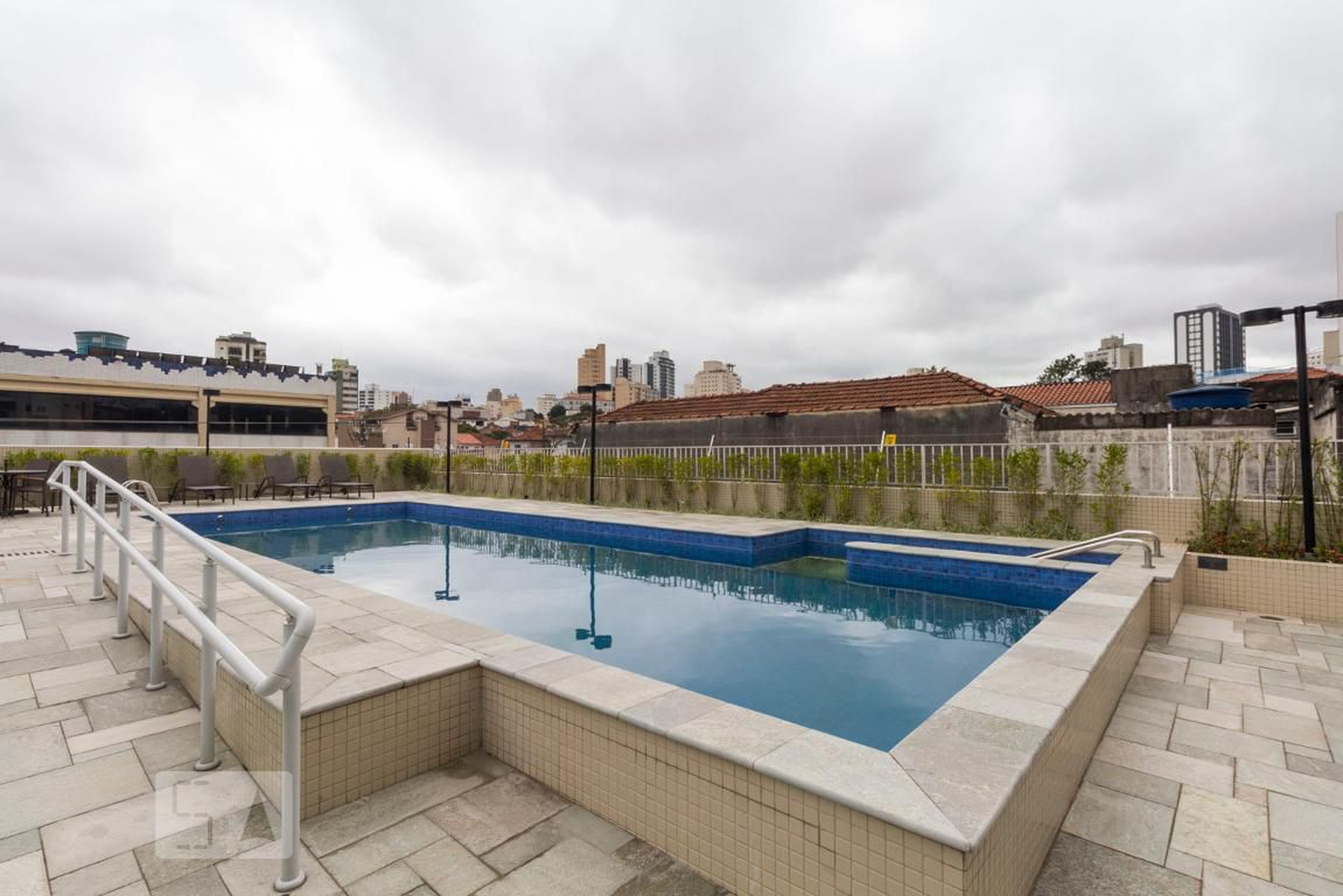 Piscina - Edifício Turquesa