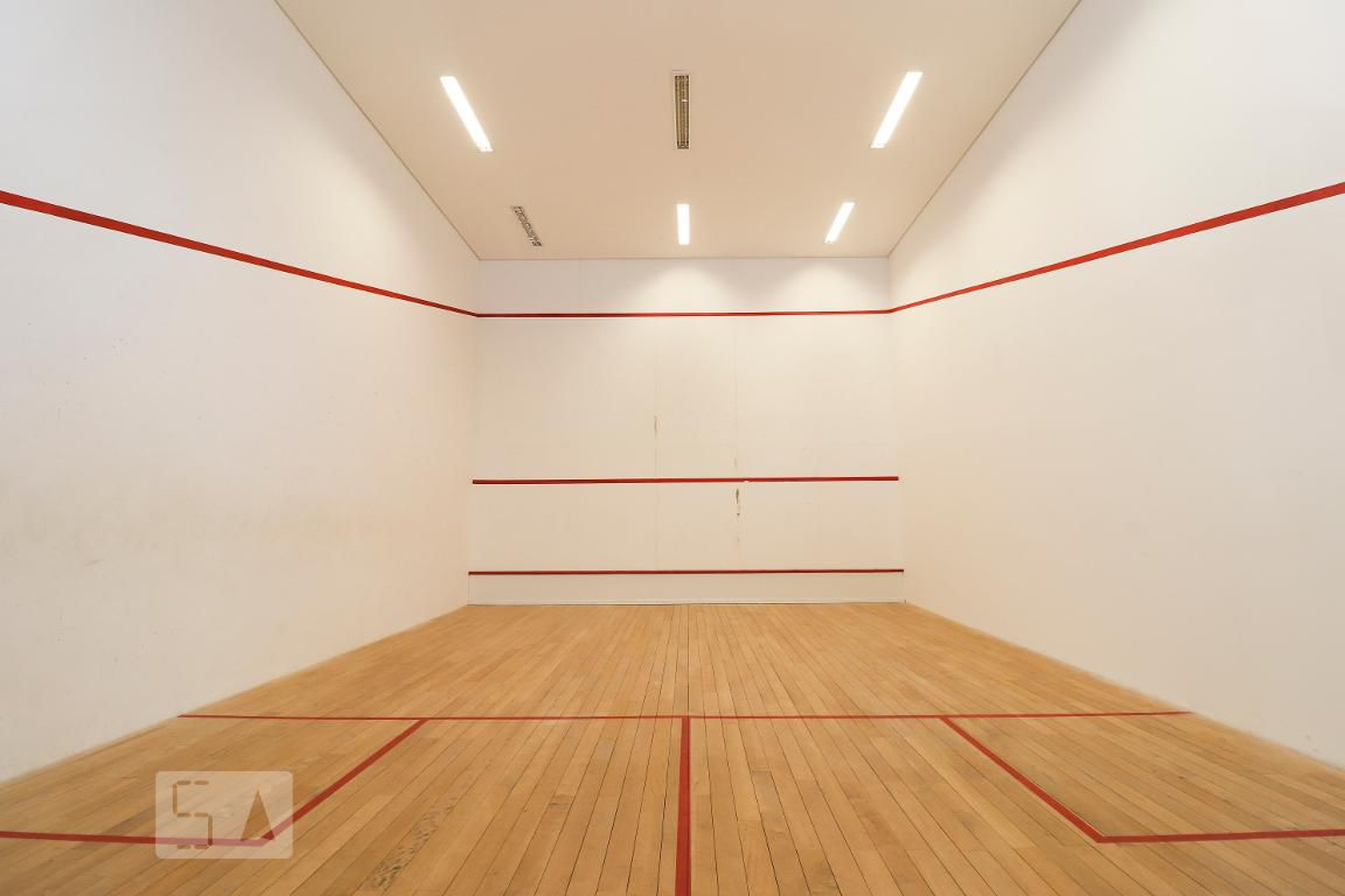 Quadra de Squash - Trend Home