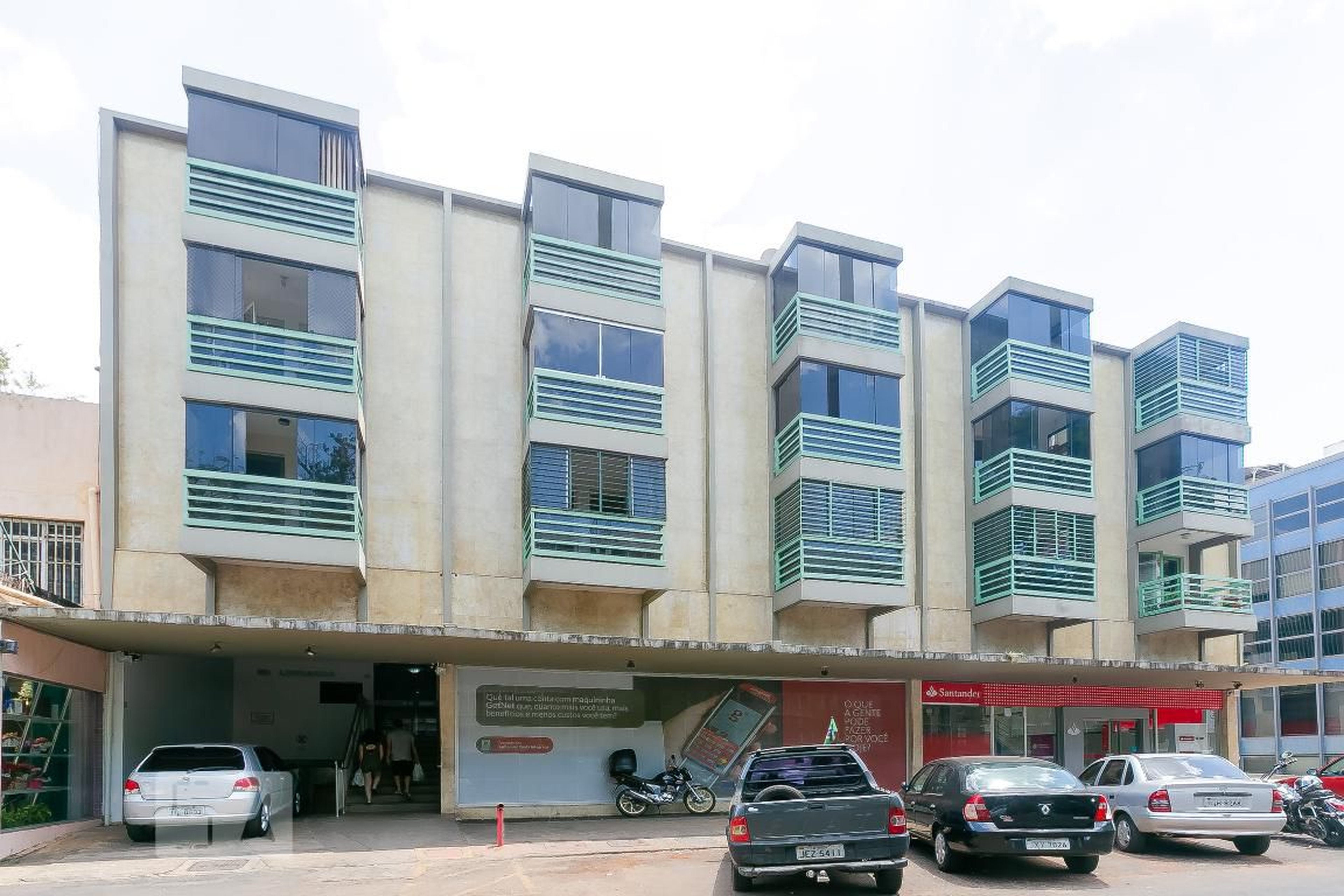 FACHADA Edifício Leonardo