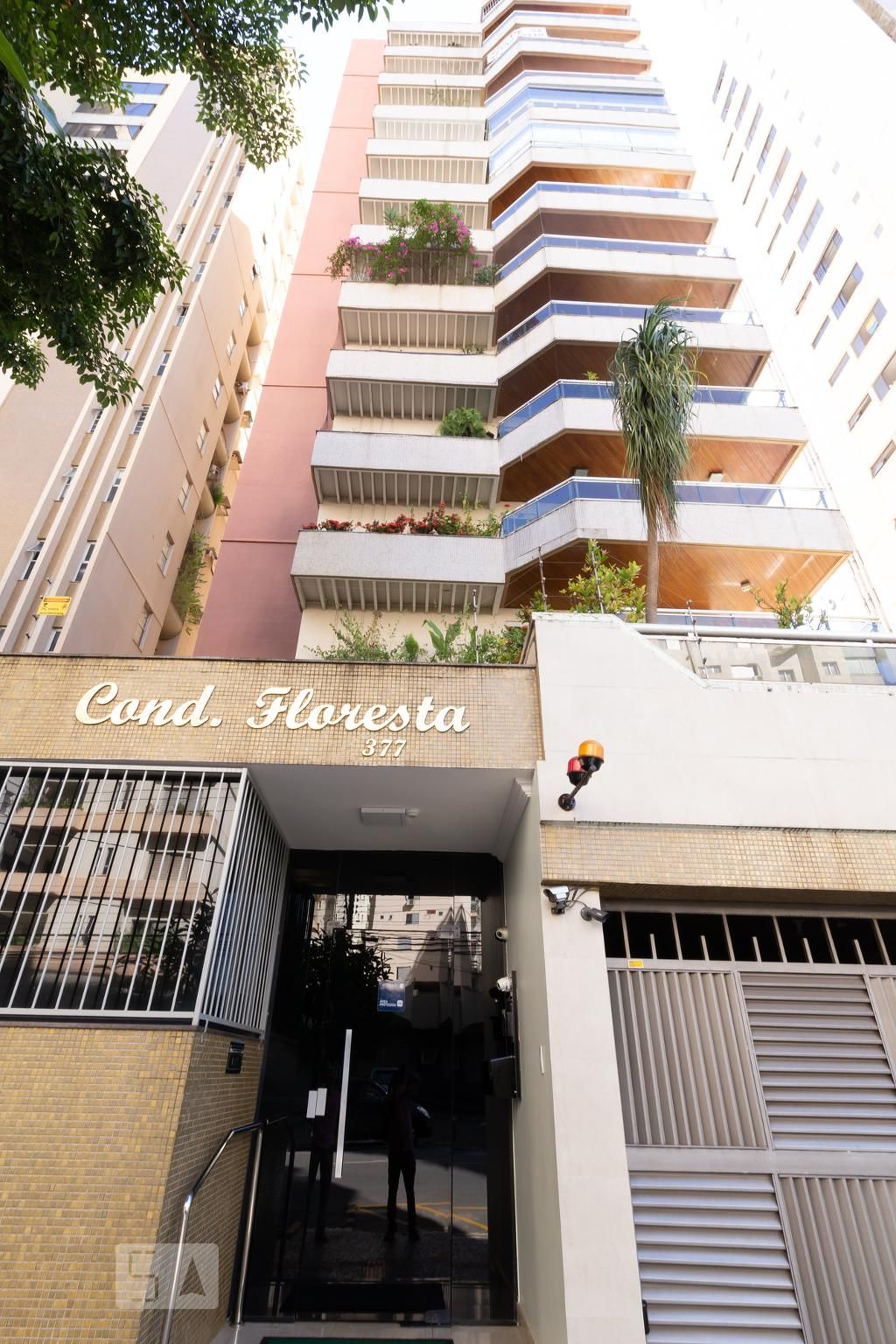 Fachada Edifício Floresta