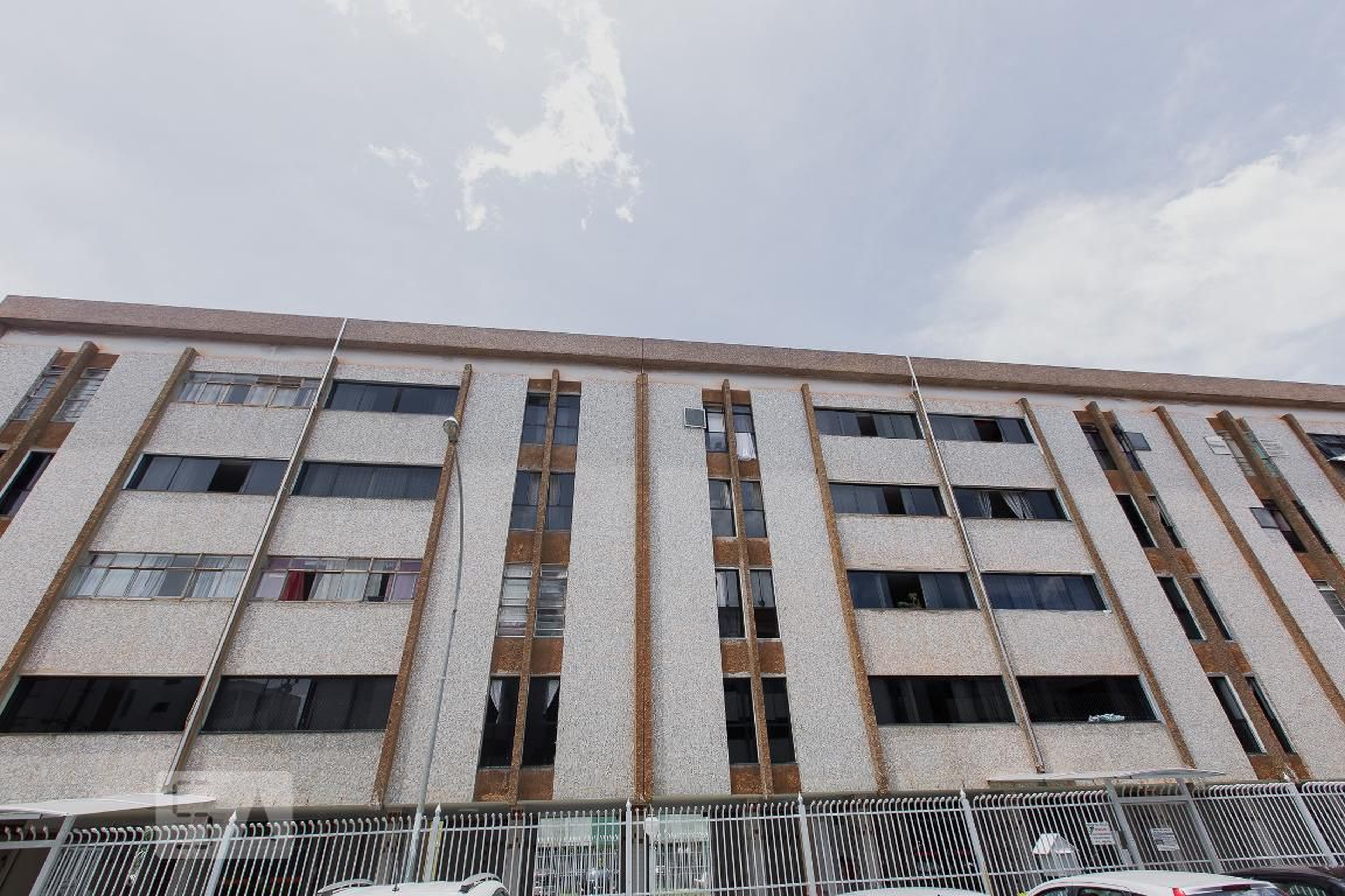 Fachada Condomínio SHCES 1303