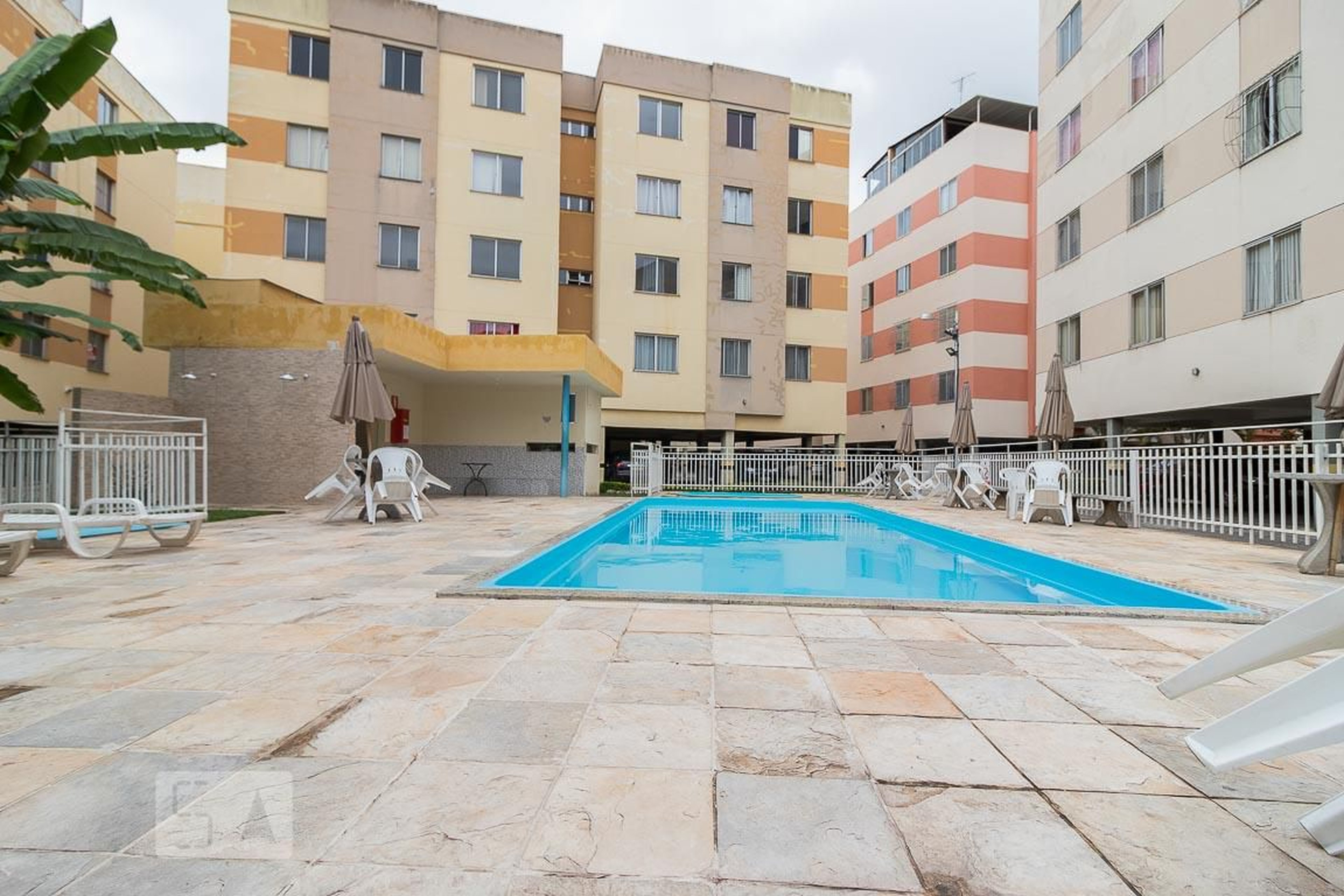 Piscina - Edifício Quebec