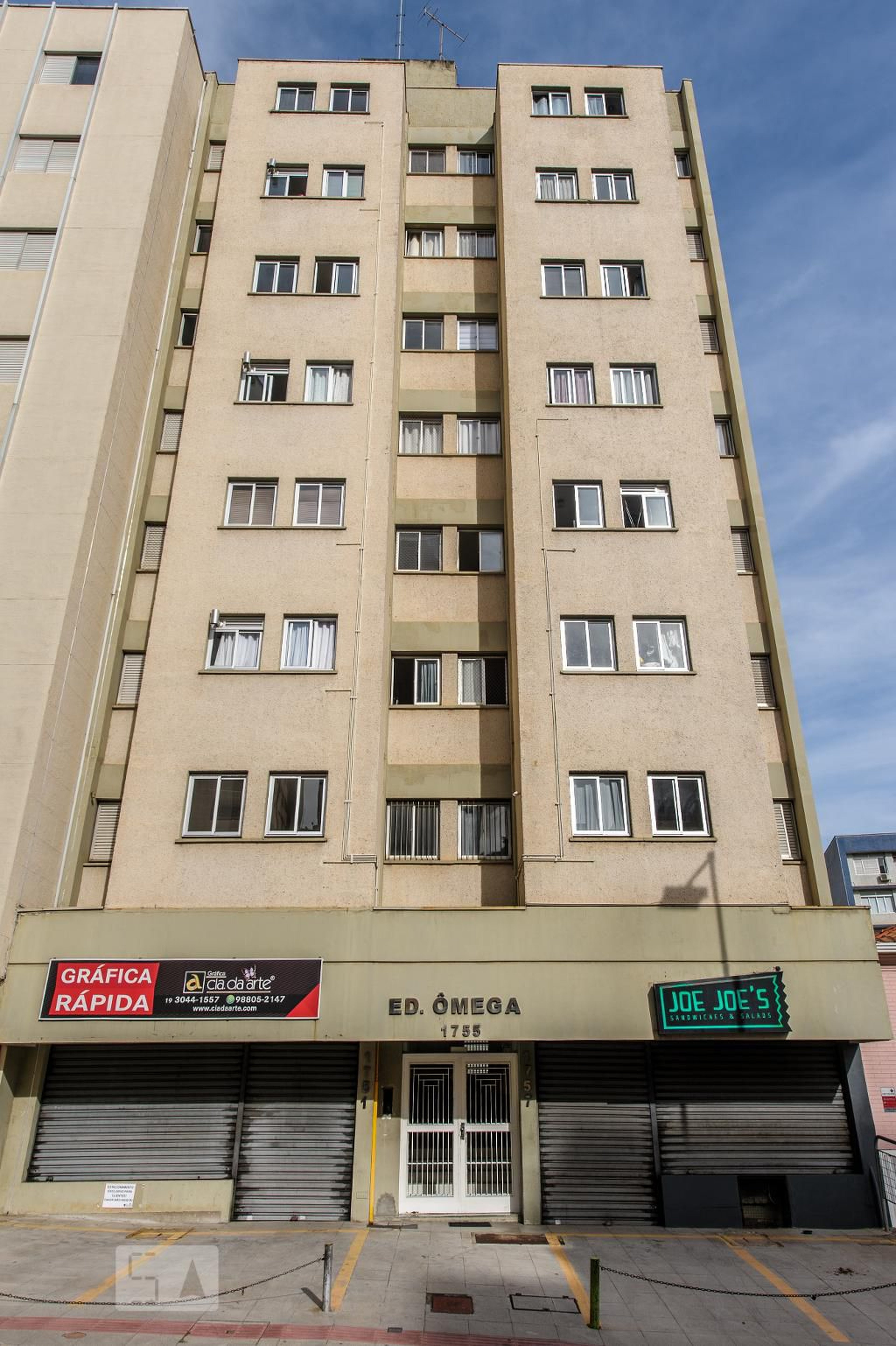 Fachada do Prédio Condomínio em Avenida Francisco Glicério, 1755