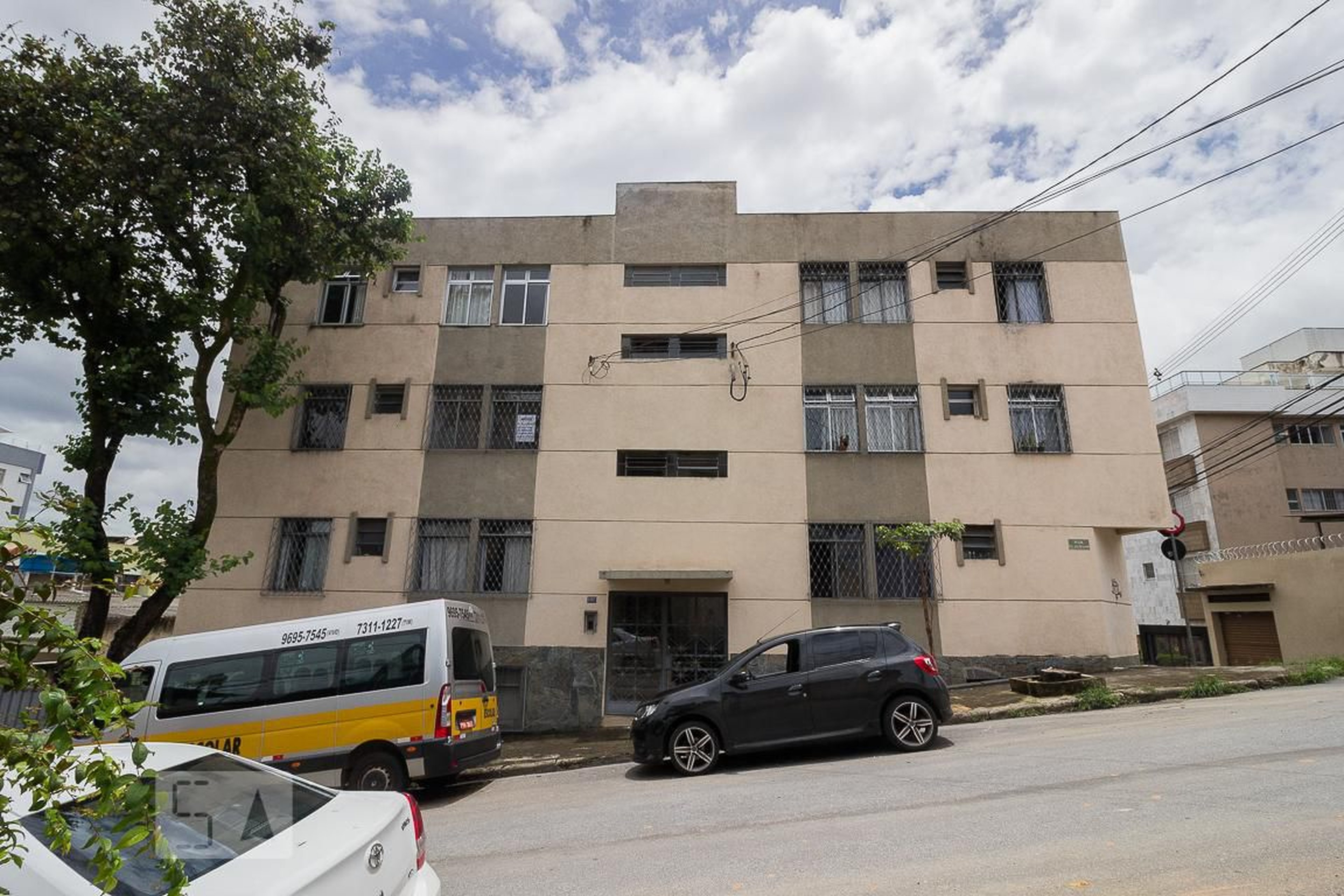 Fachada Condomínio em Rua Coronel José Benjamim, 1197