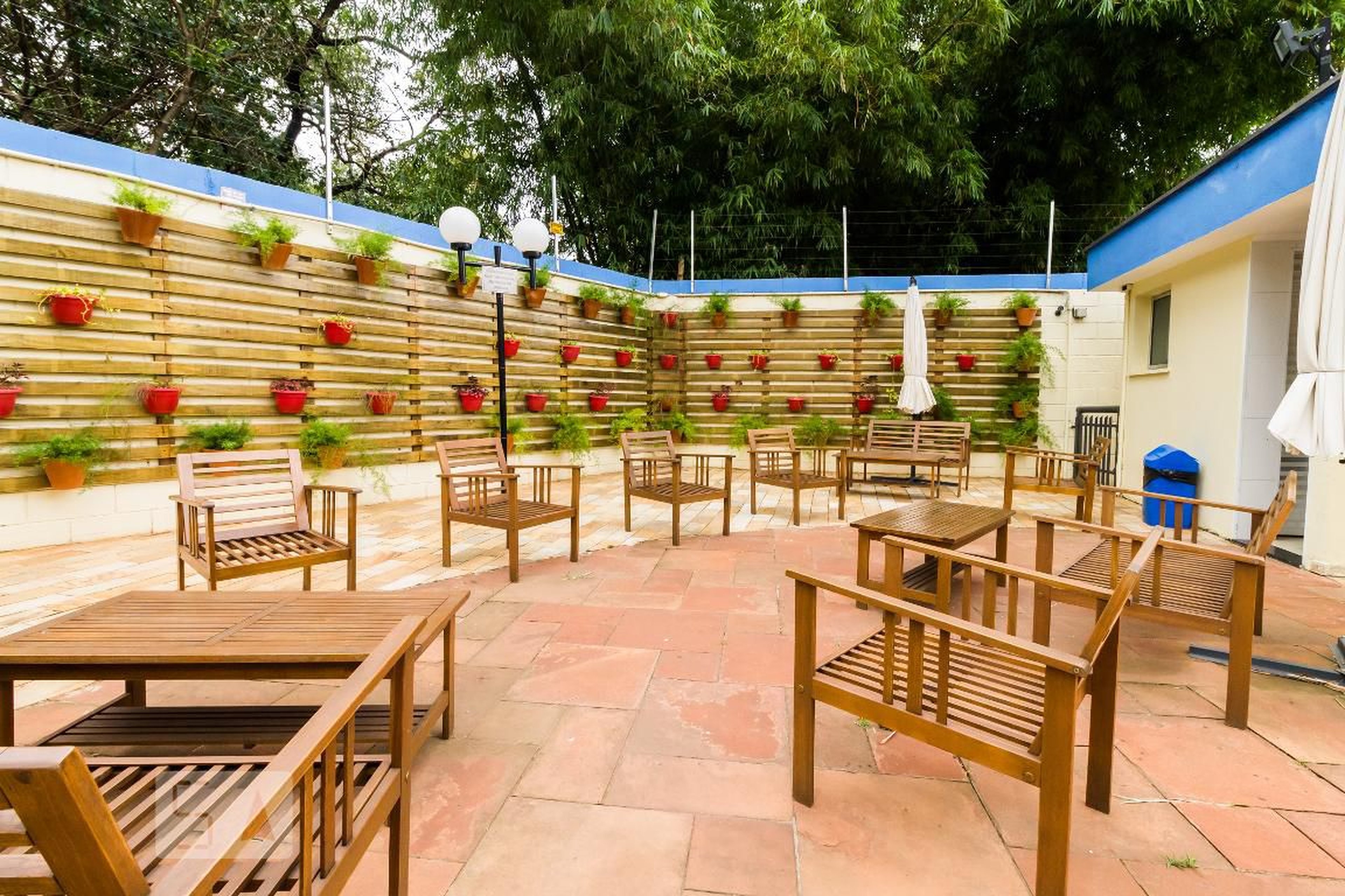 Área da piscina - Aldeia dos Pássaros