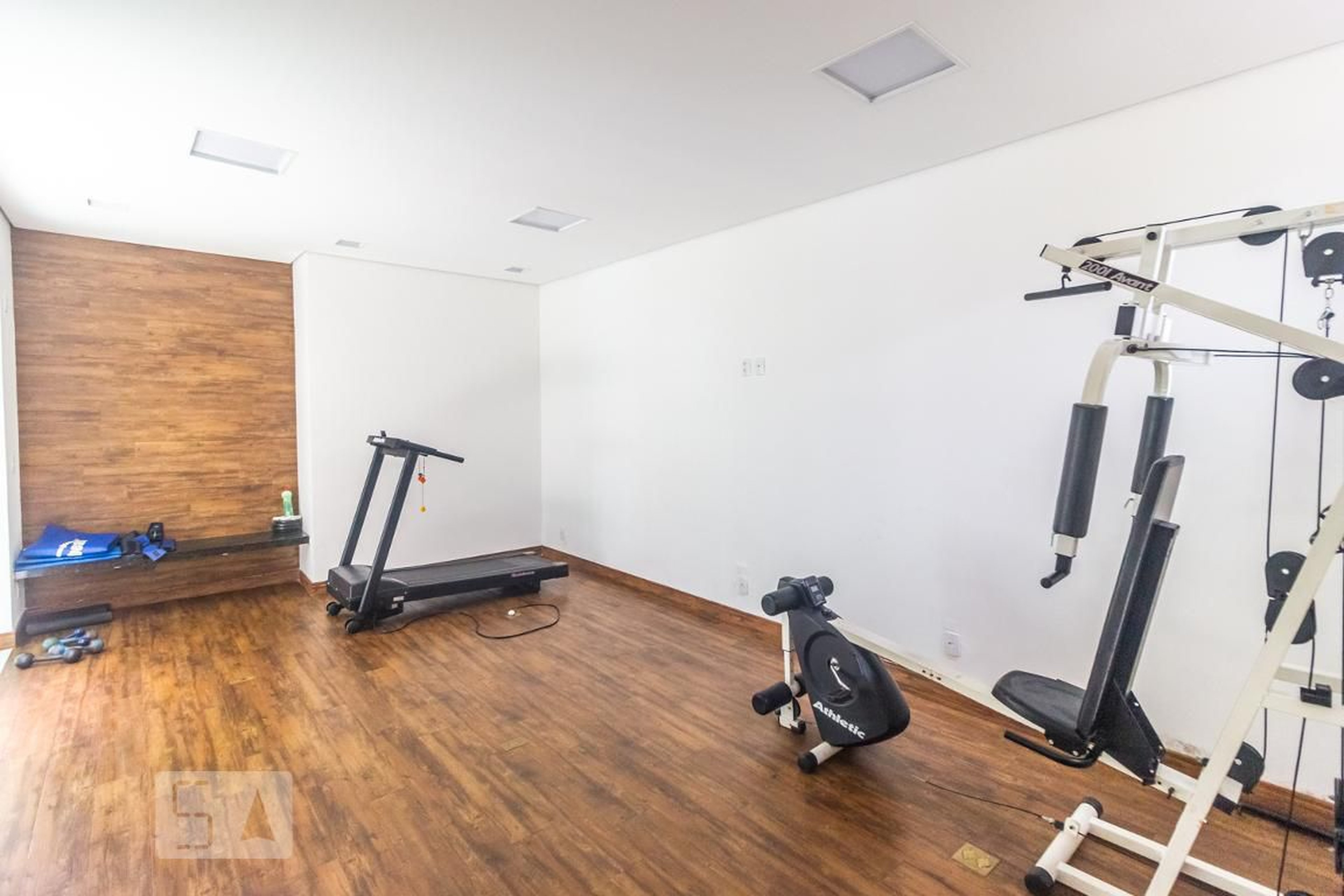 Academia - Ângela Diniz