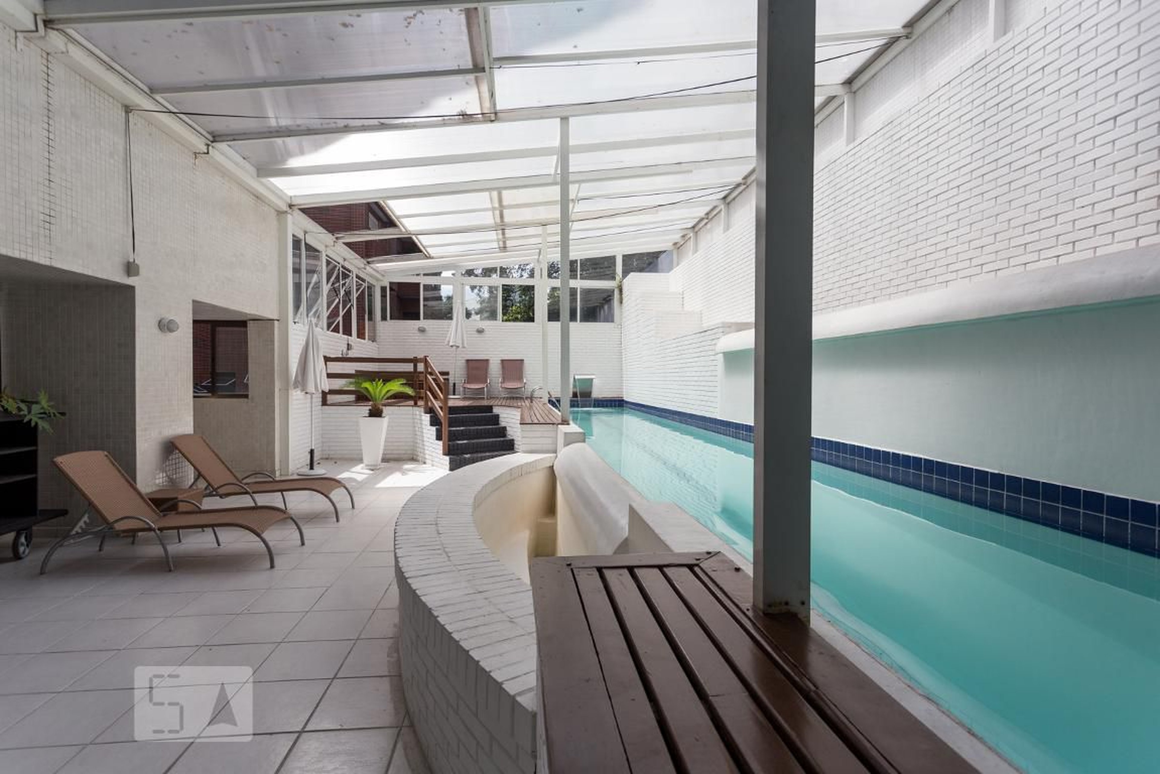 Piscina - Edifício Il Giardino Flat Service