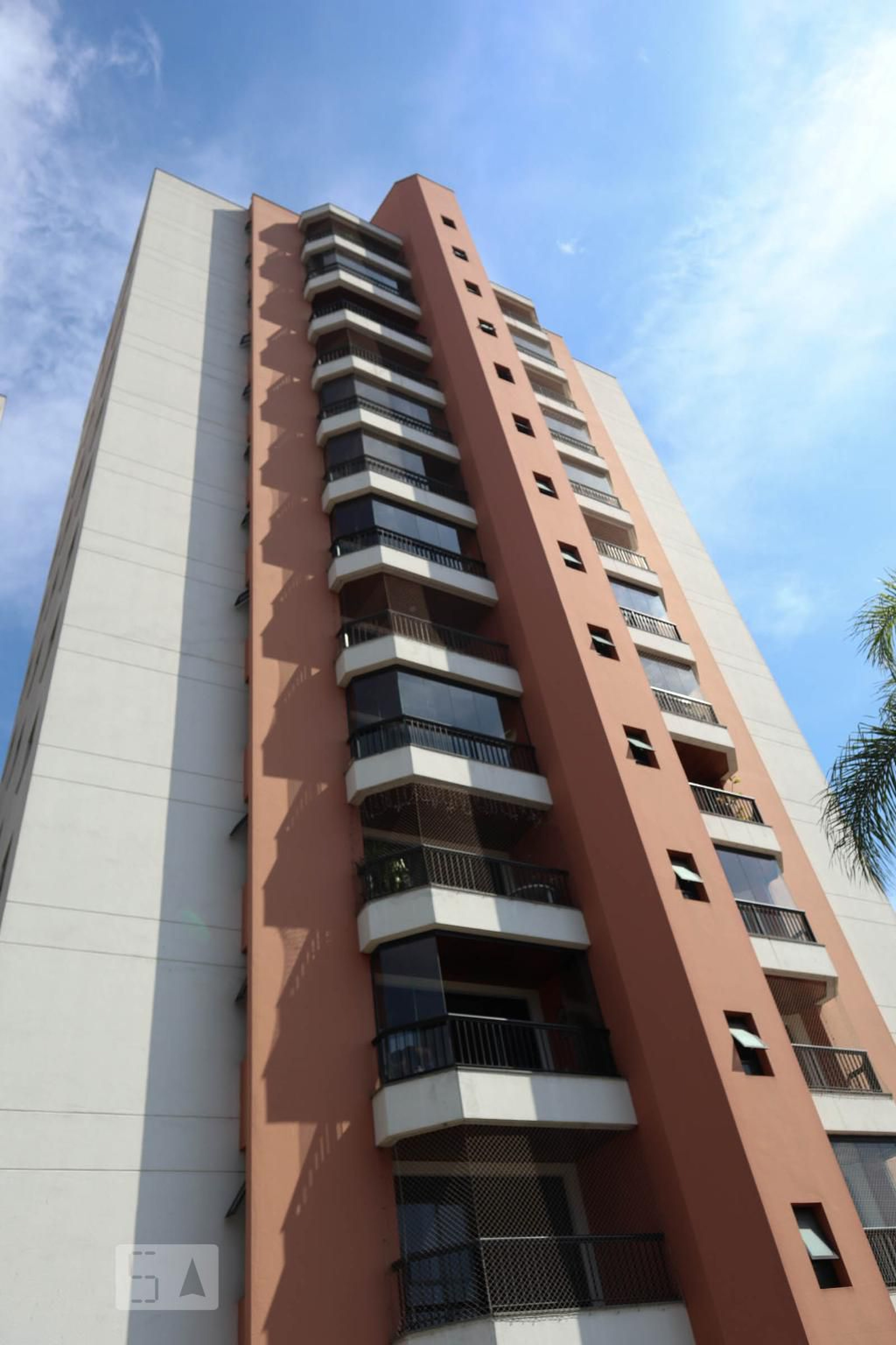 Fachada Condomínio Piet Mondrian