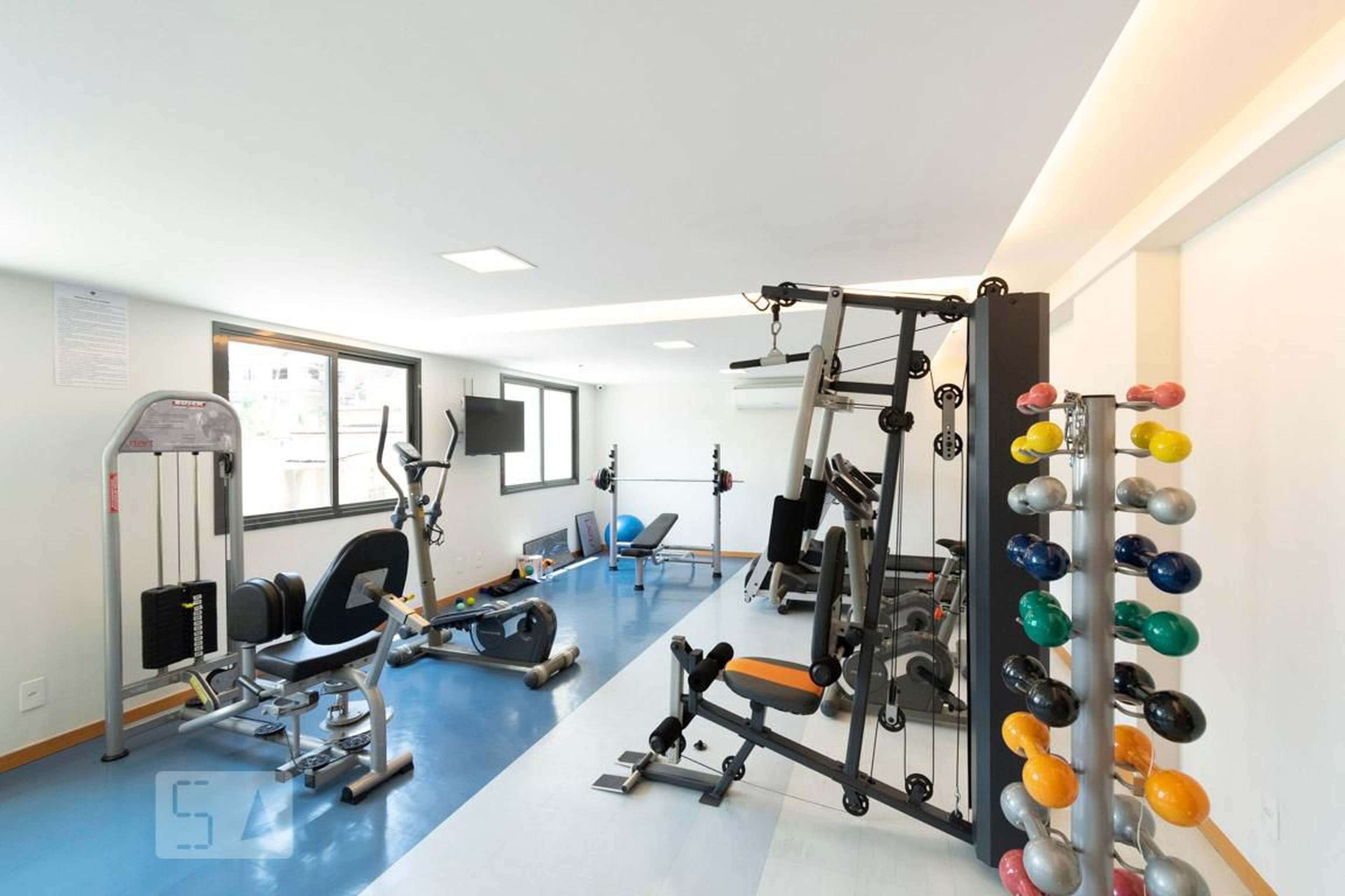 Academia - LA Fraternité