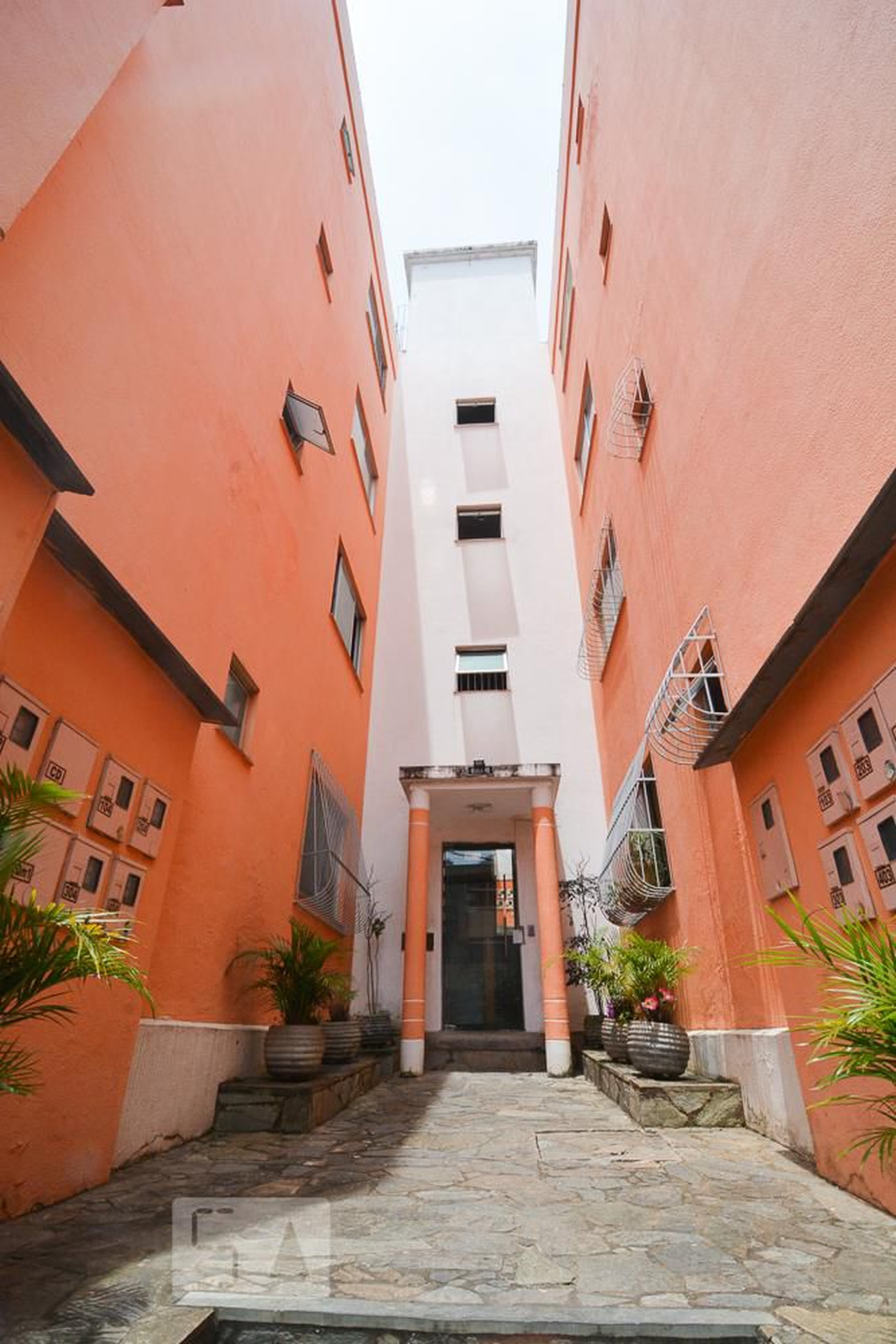 Entrada - Edifício Genova