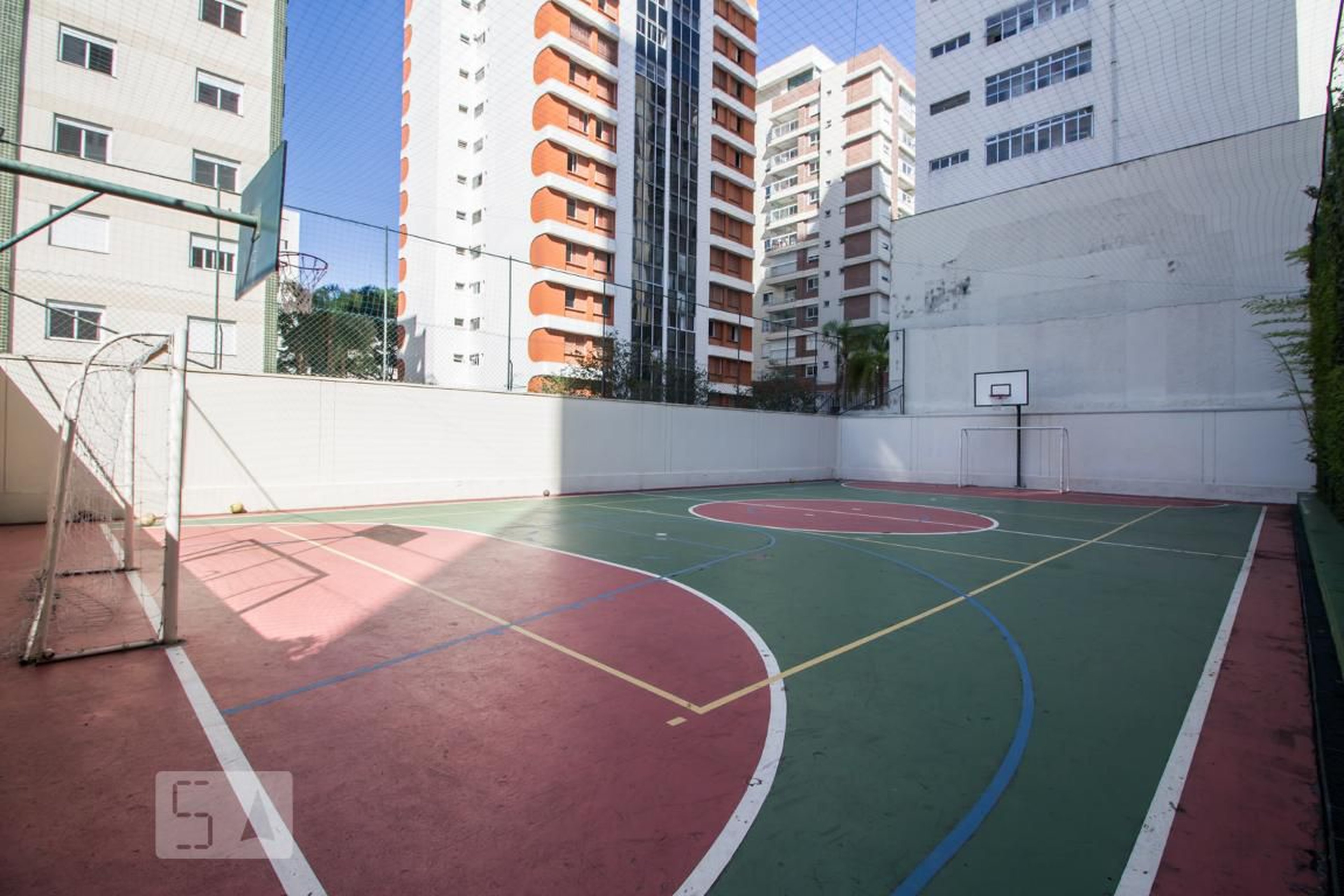 Quadra poliesportiva - Quartier D'Or