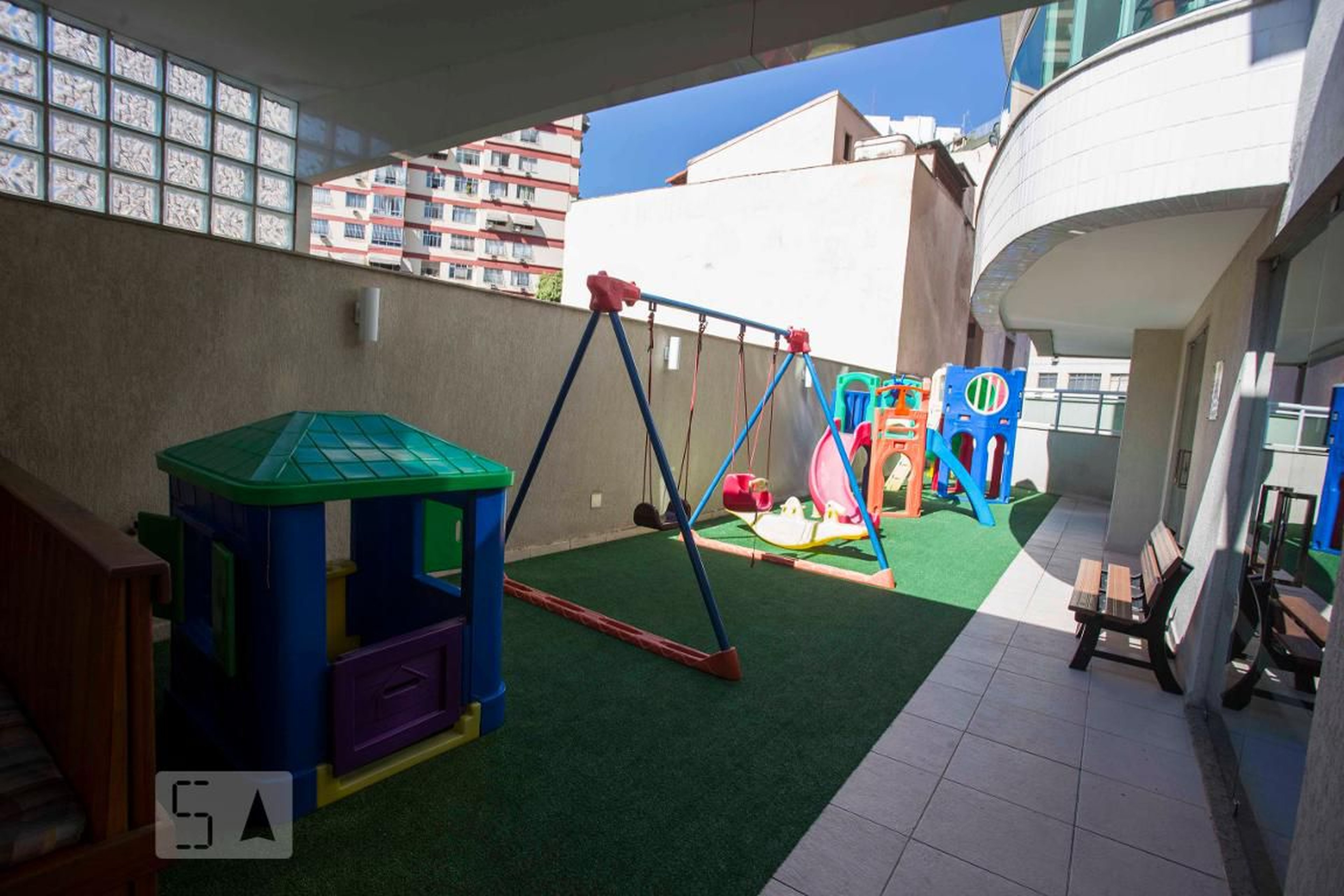 playground - Tour de Saint Martin