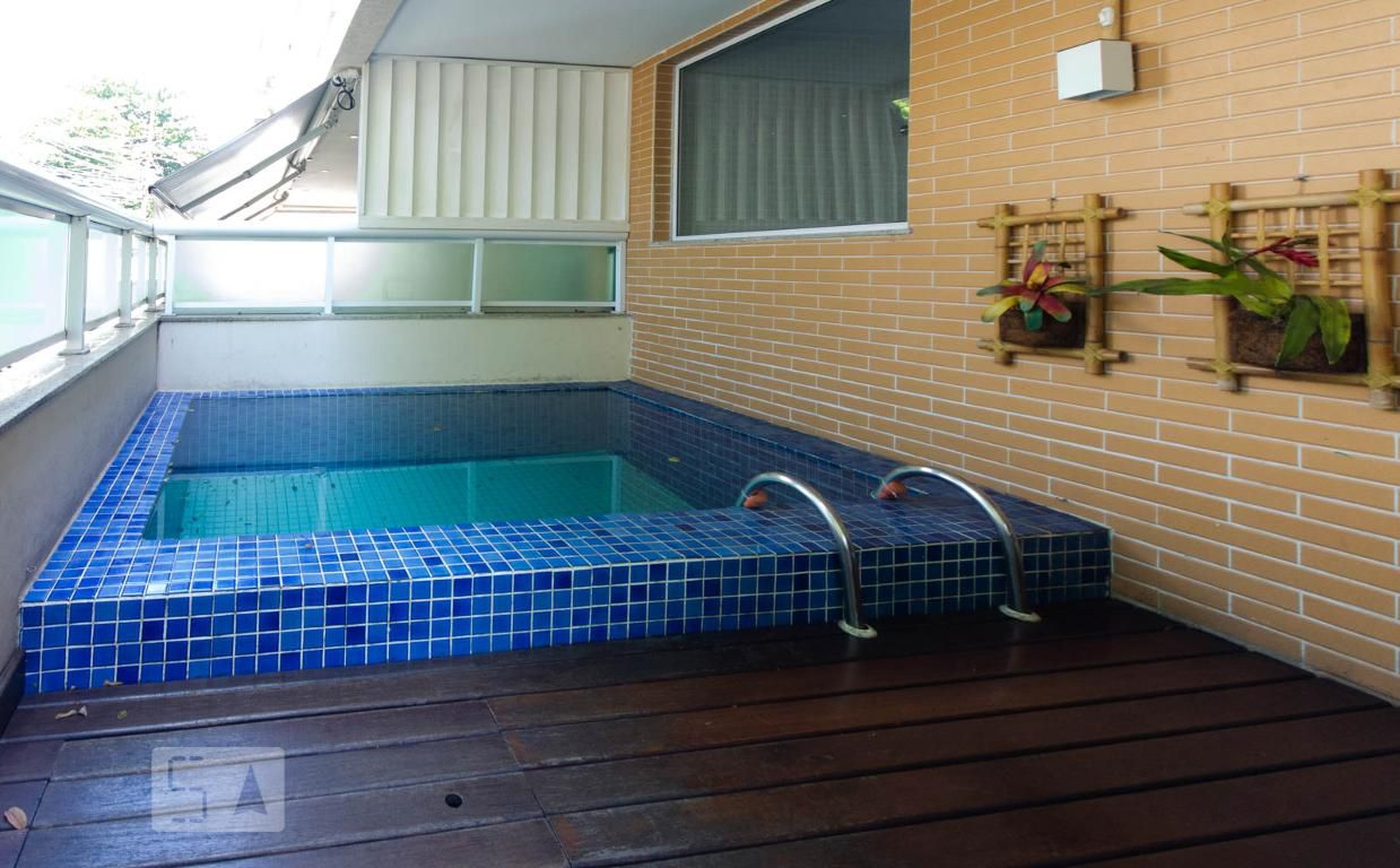 Piscina - Edifício Terraço