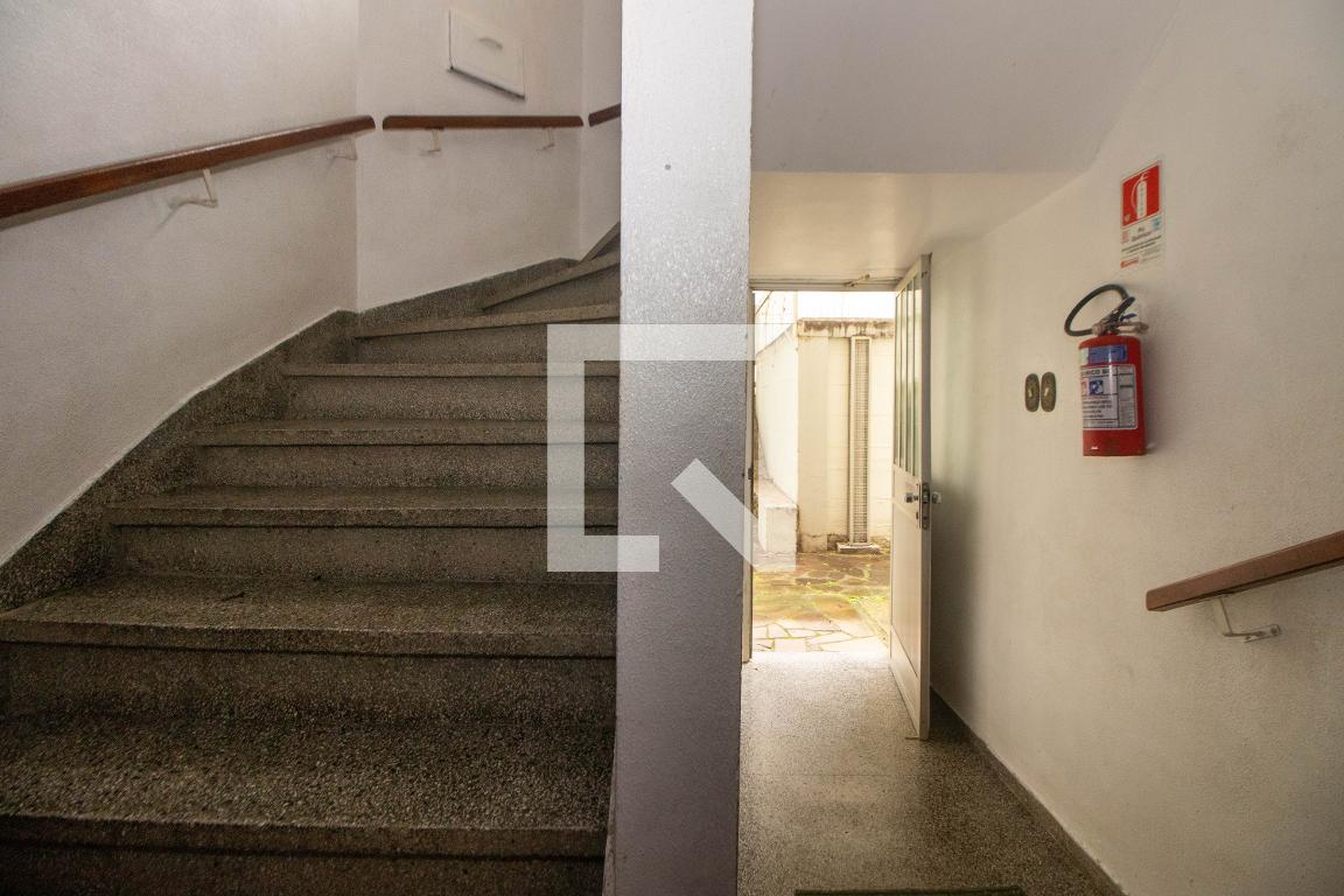 Hall de entrada - Habitacional do Forte