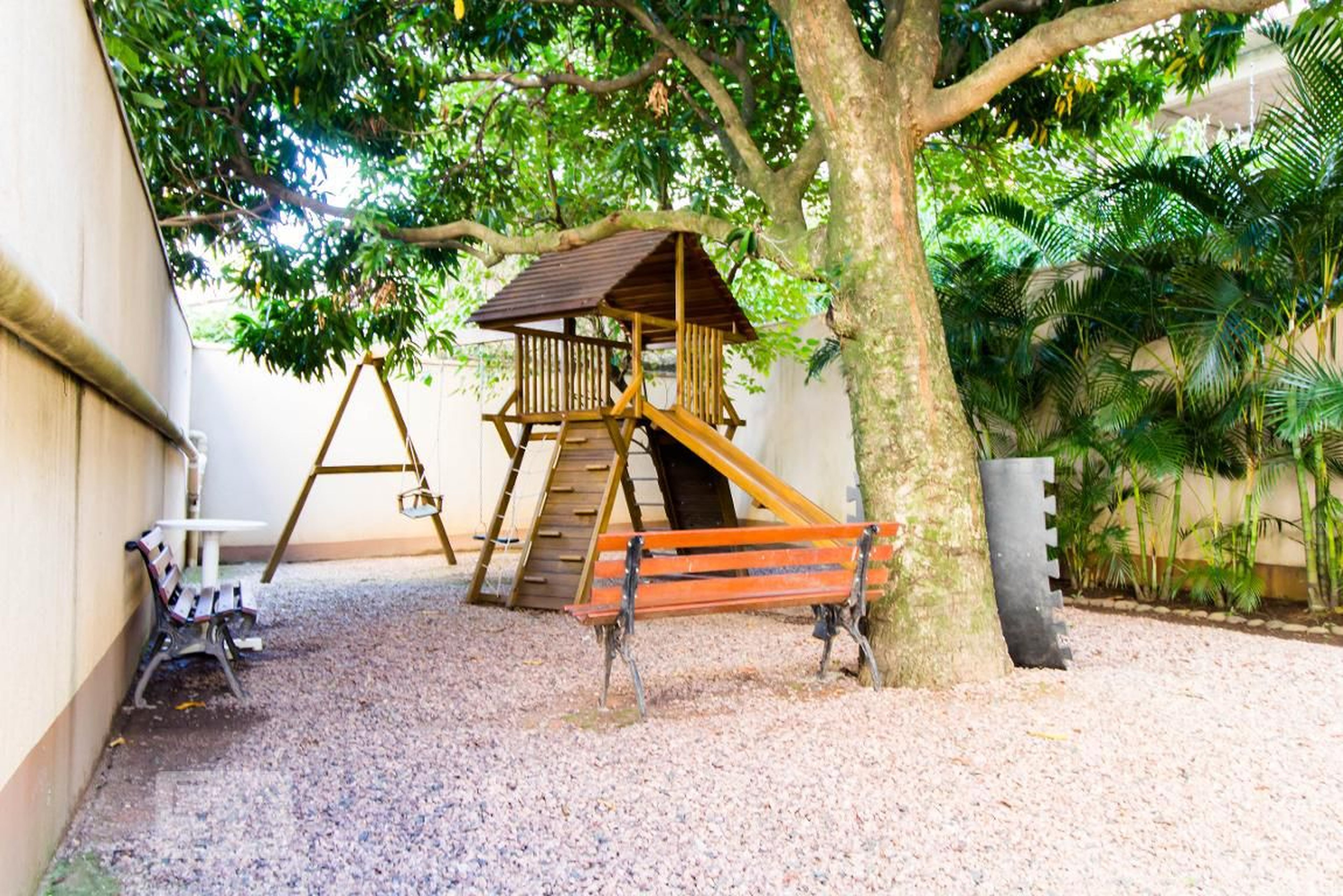 Playground - Frida Khlo