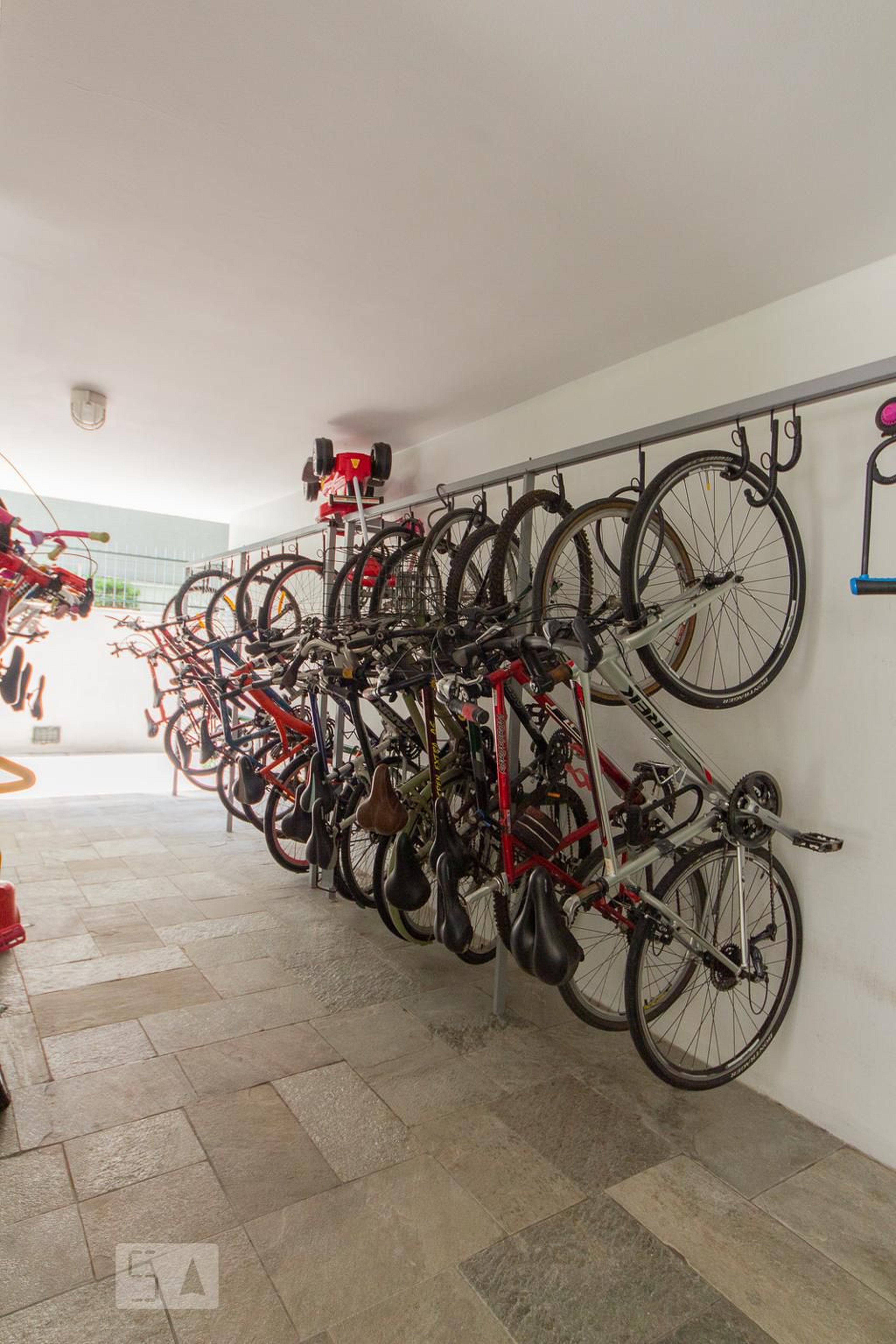 Bicicletário - Edifício Viareggio