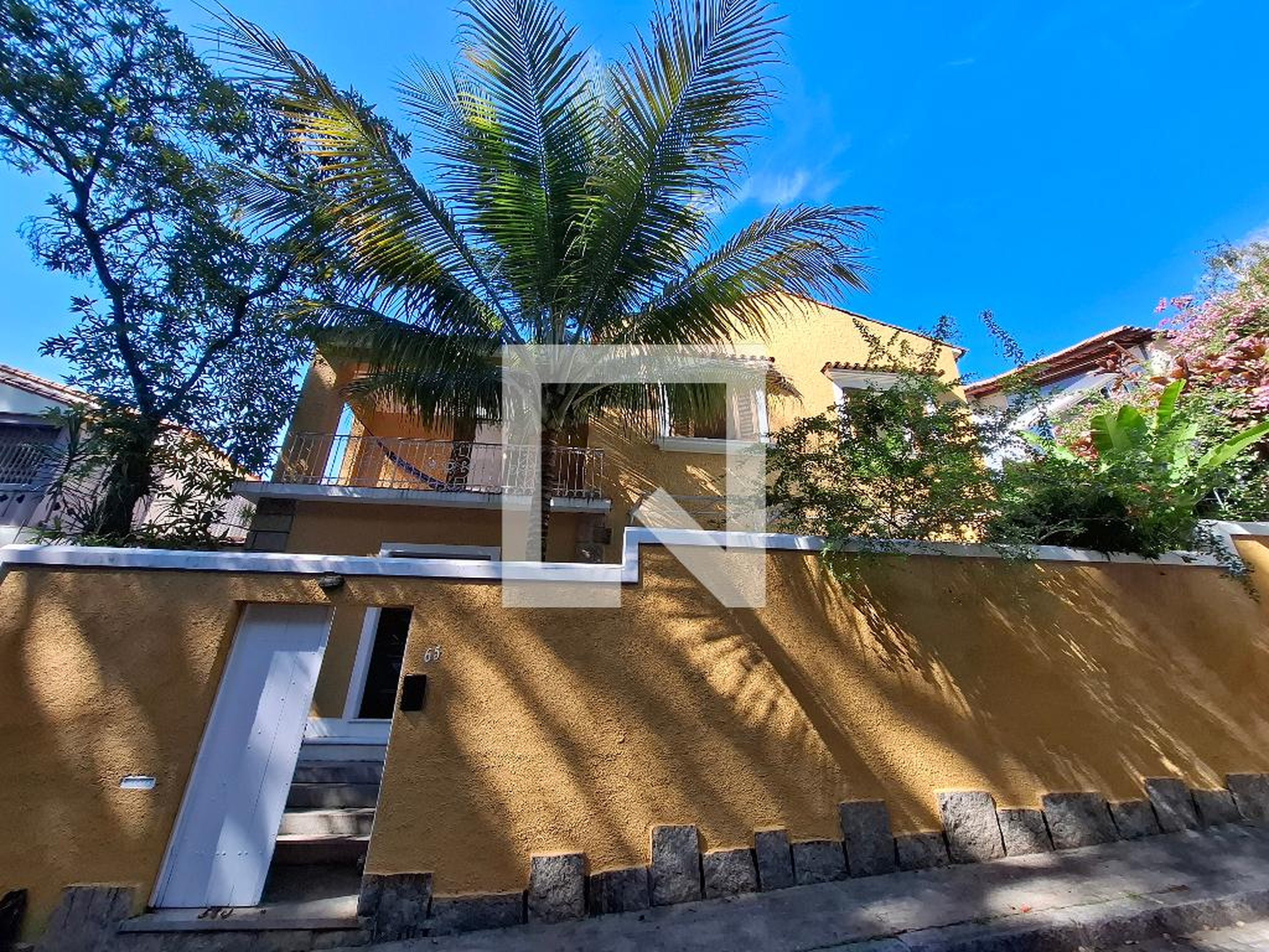 Fachada Condomínio em Rua Tobias do Amaral, 65