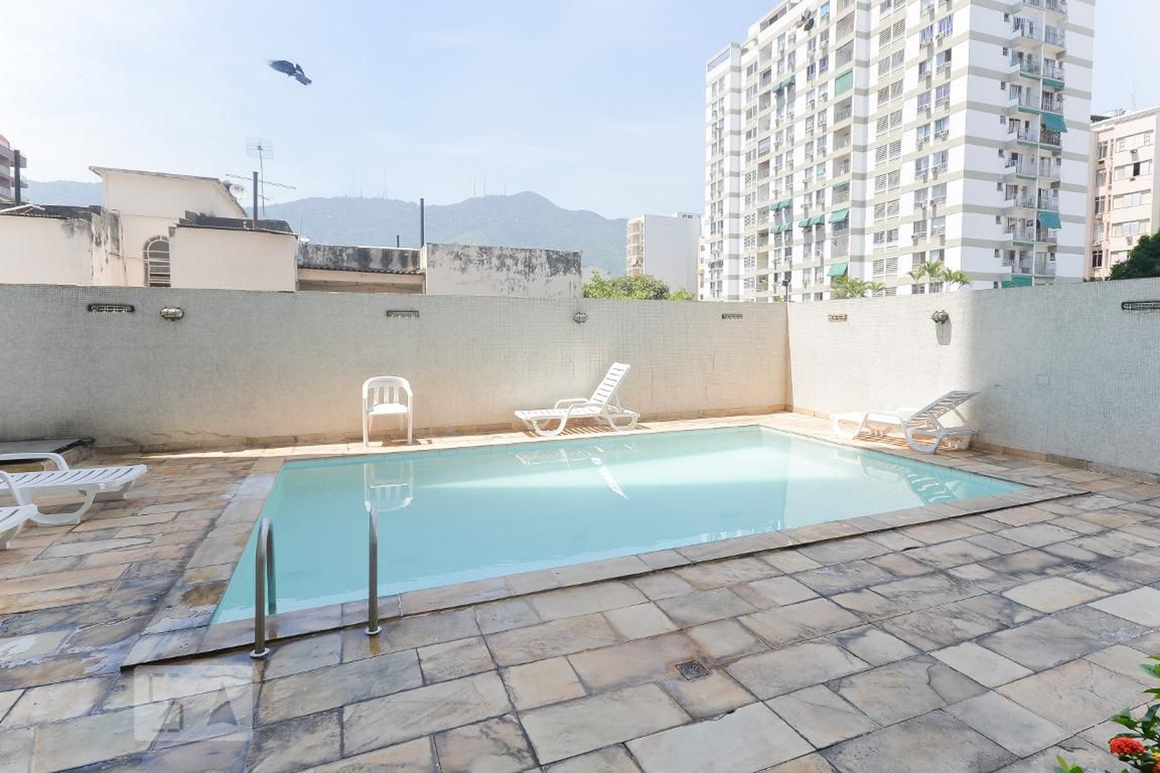 Piscina - Edifício Adriana