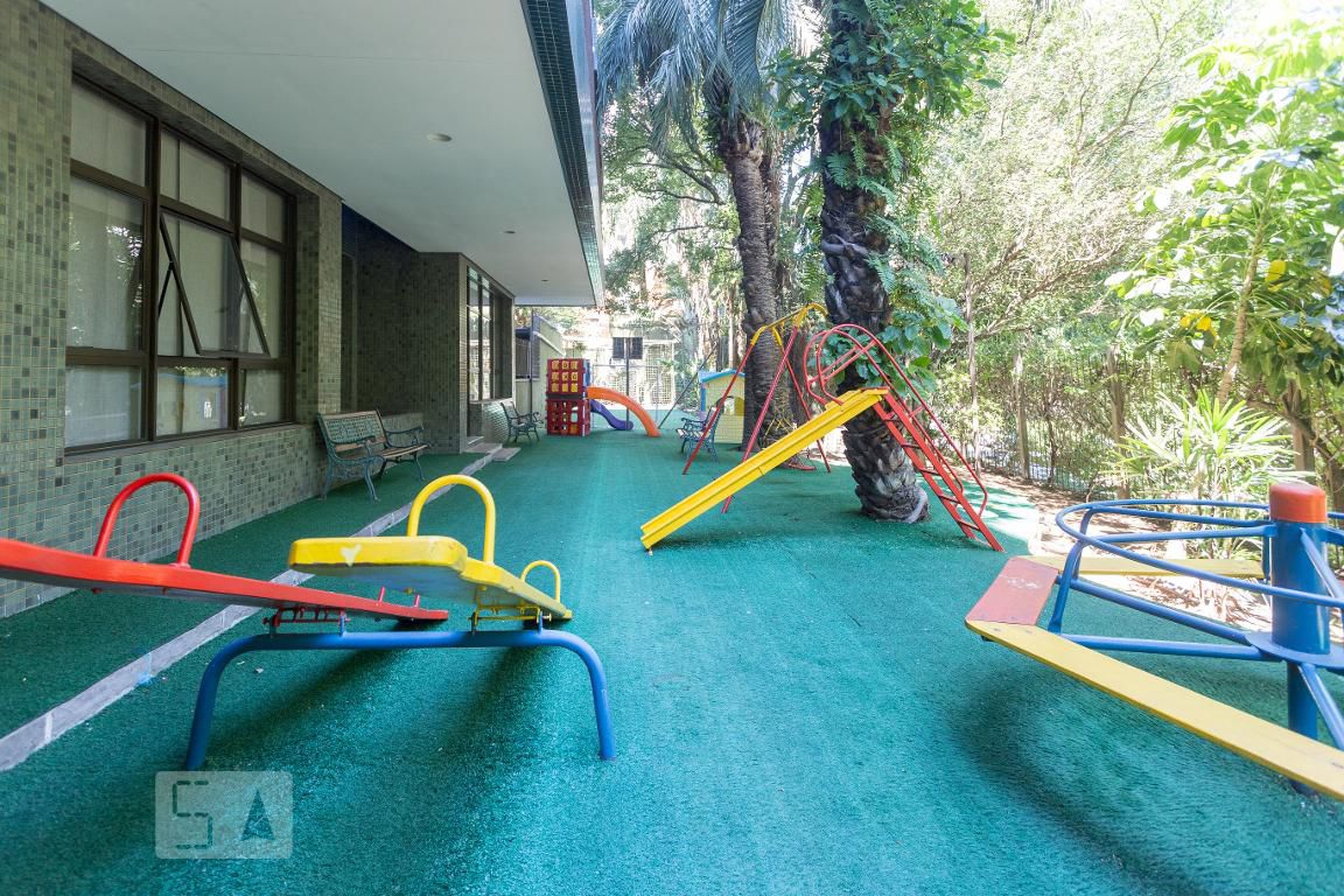 Playground - Le Mirage