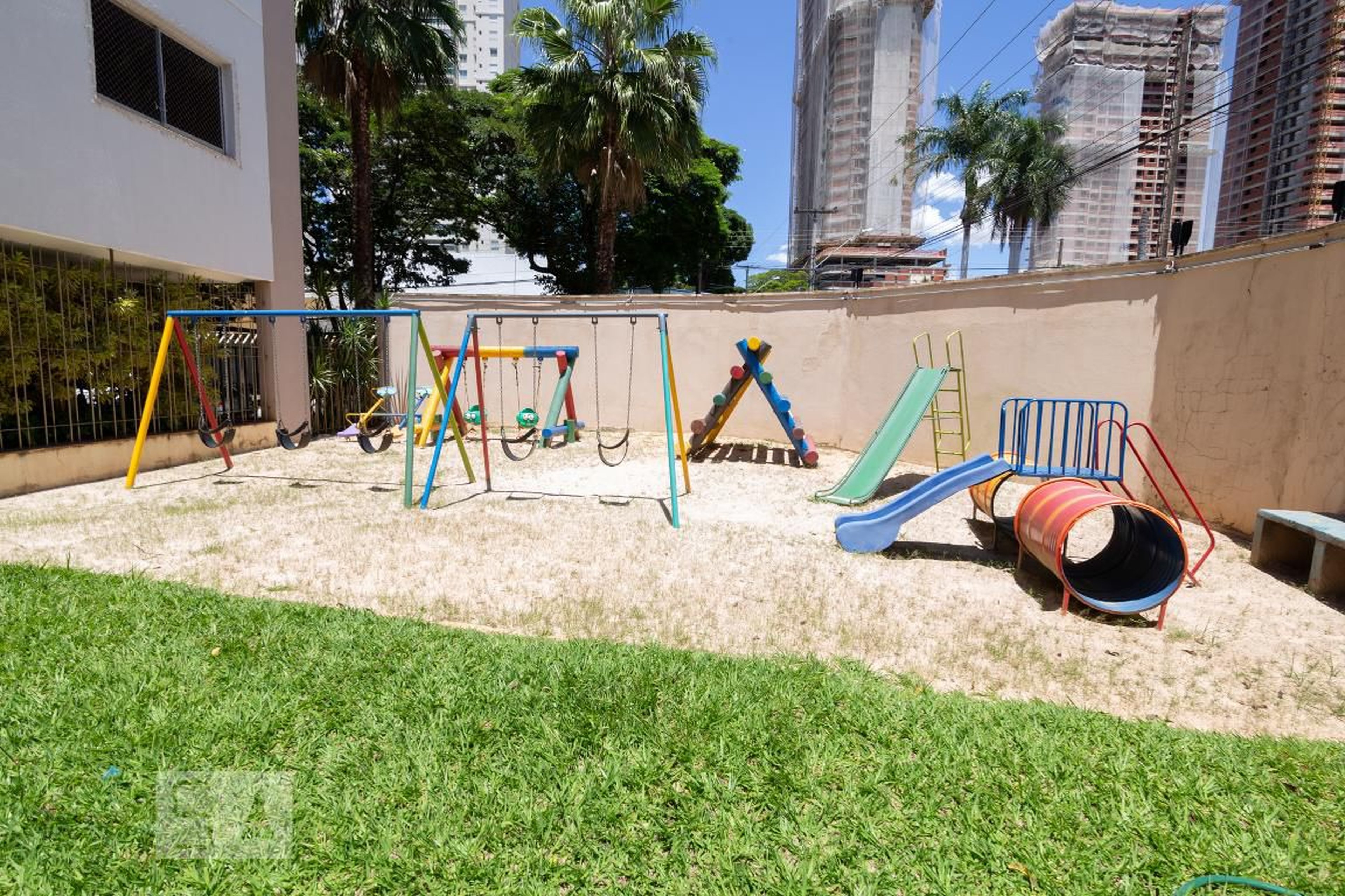 Playground - Edifício Morada do Bosque BL B