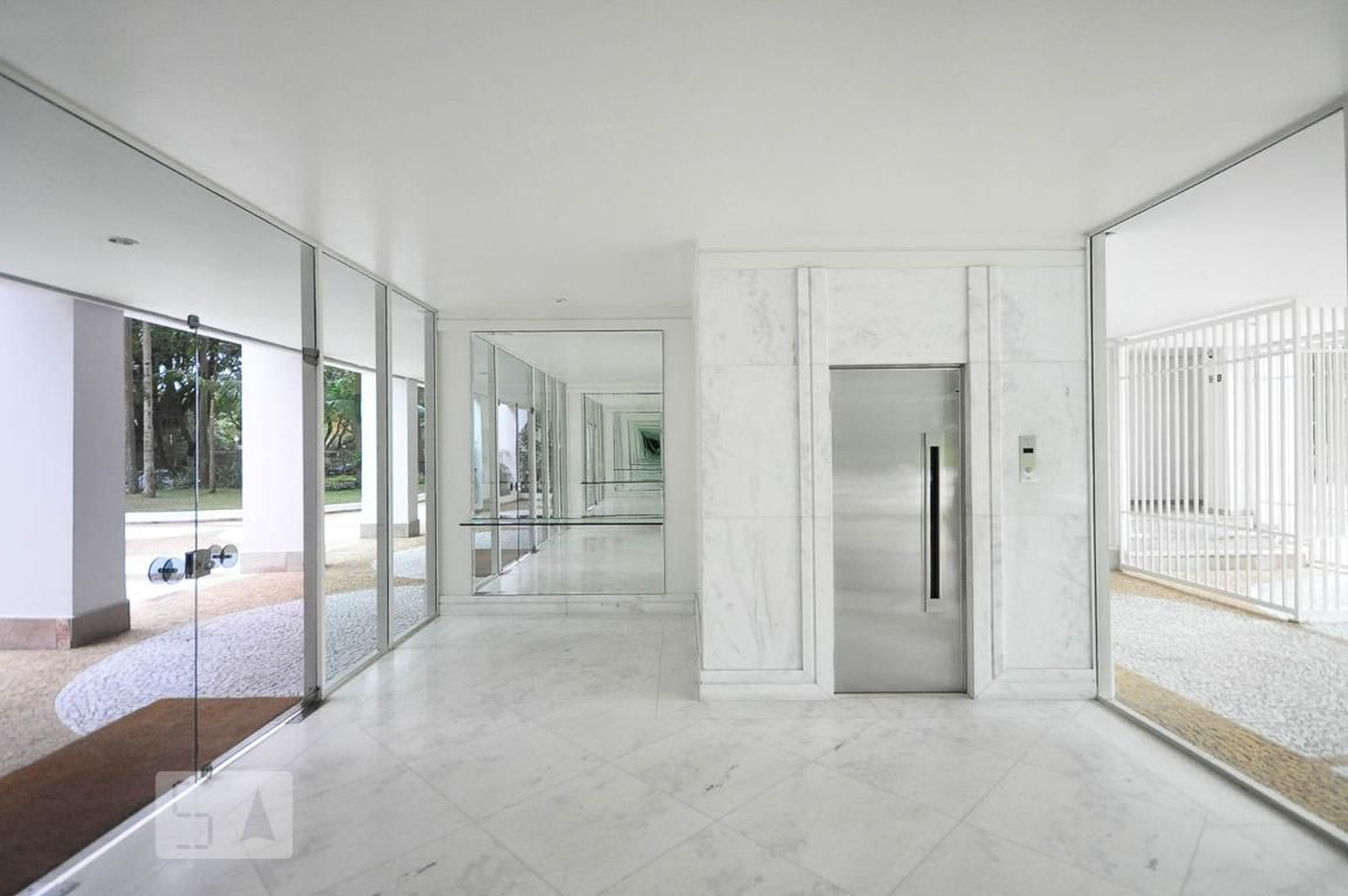 Hall social - Vista Real