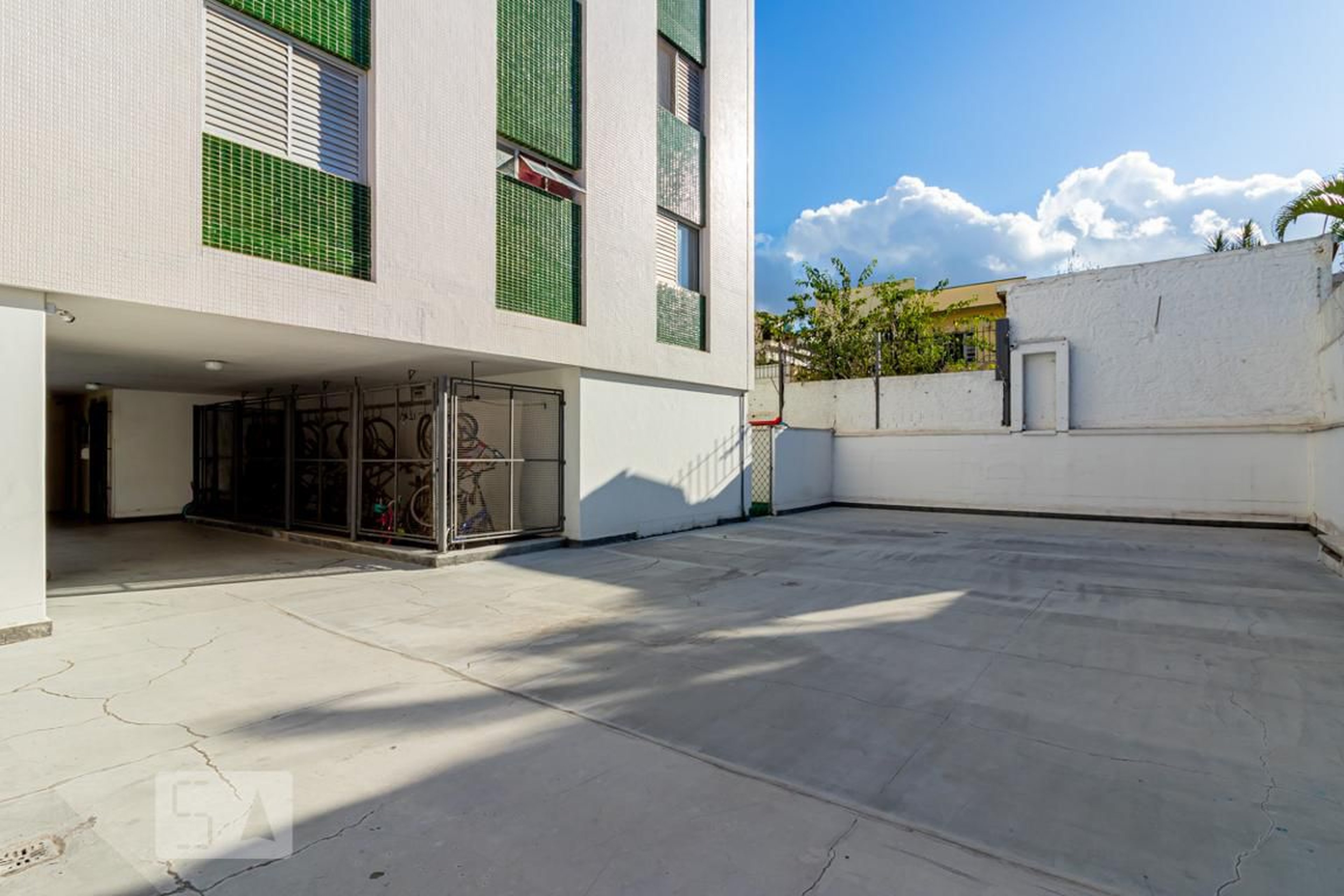 Quadra - Edifício Daniela